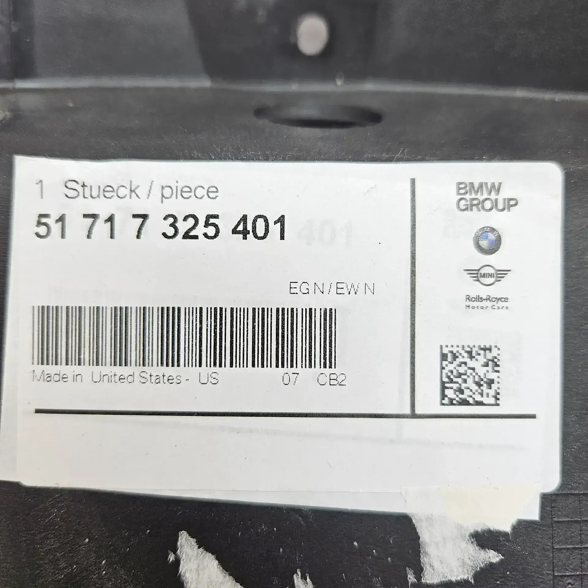 OEM BMW 51717325401 – Fender-splash shield left