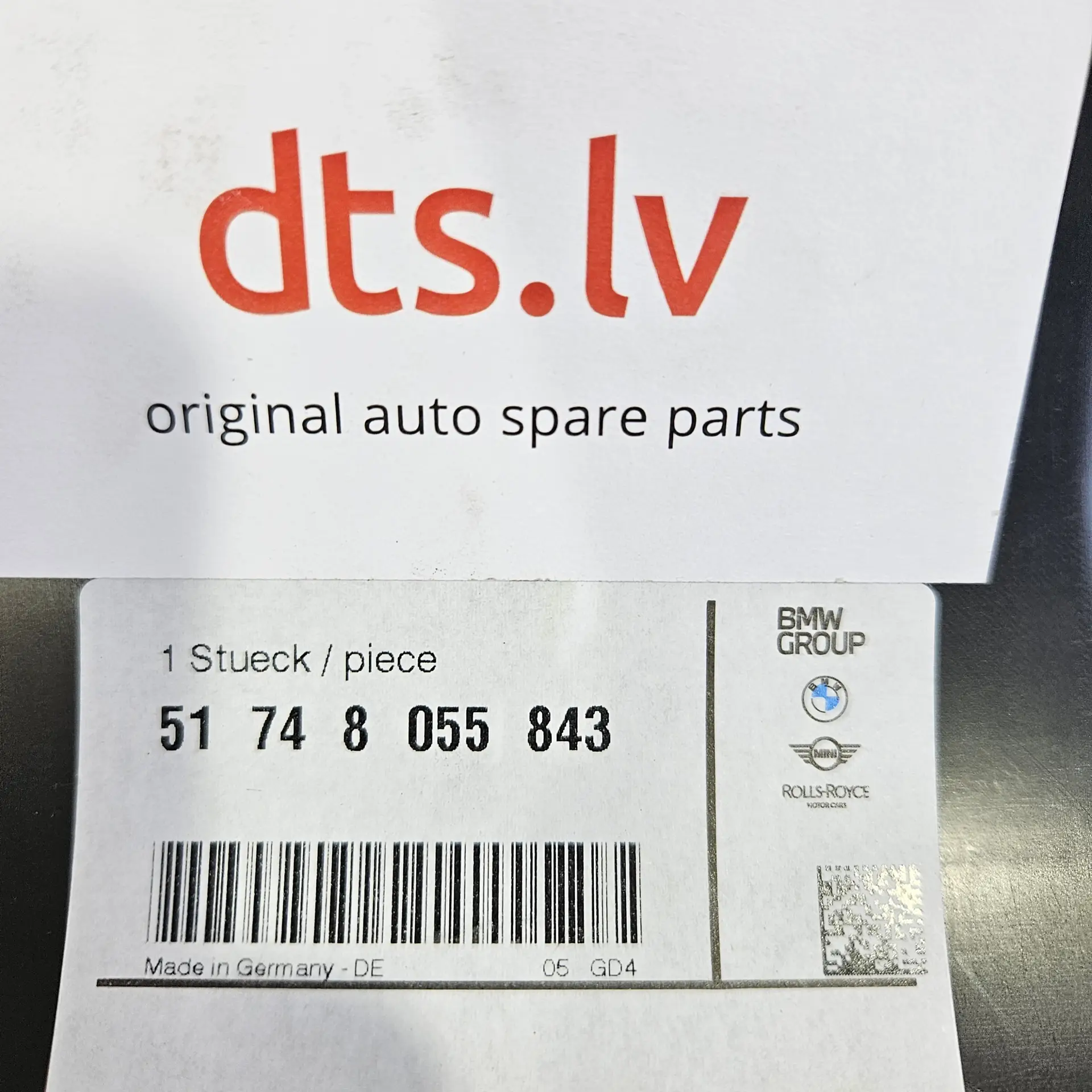 OEM BMW 51748055843 – Front lower radiator air duct adapter