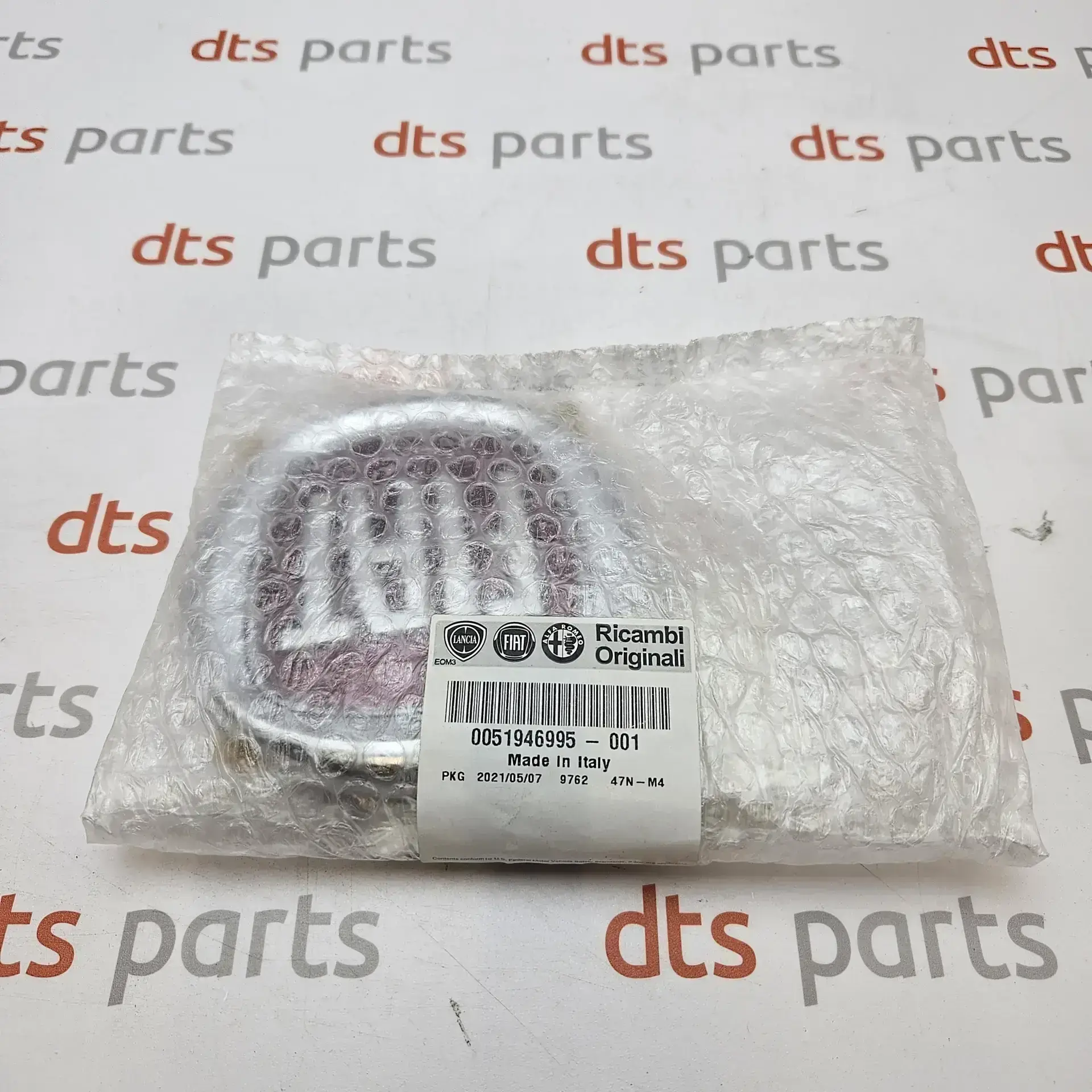 OEM Fiat 51946995 – Front emblem  Fiat Qubo, FIORINO , FREEMONT