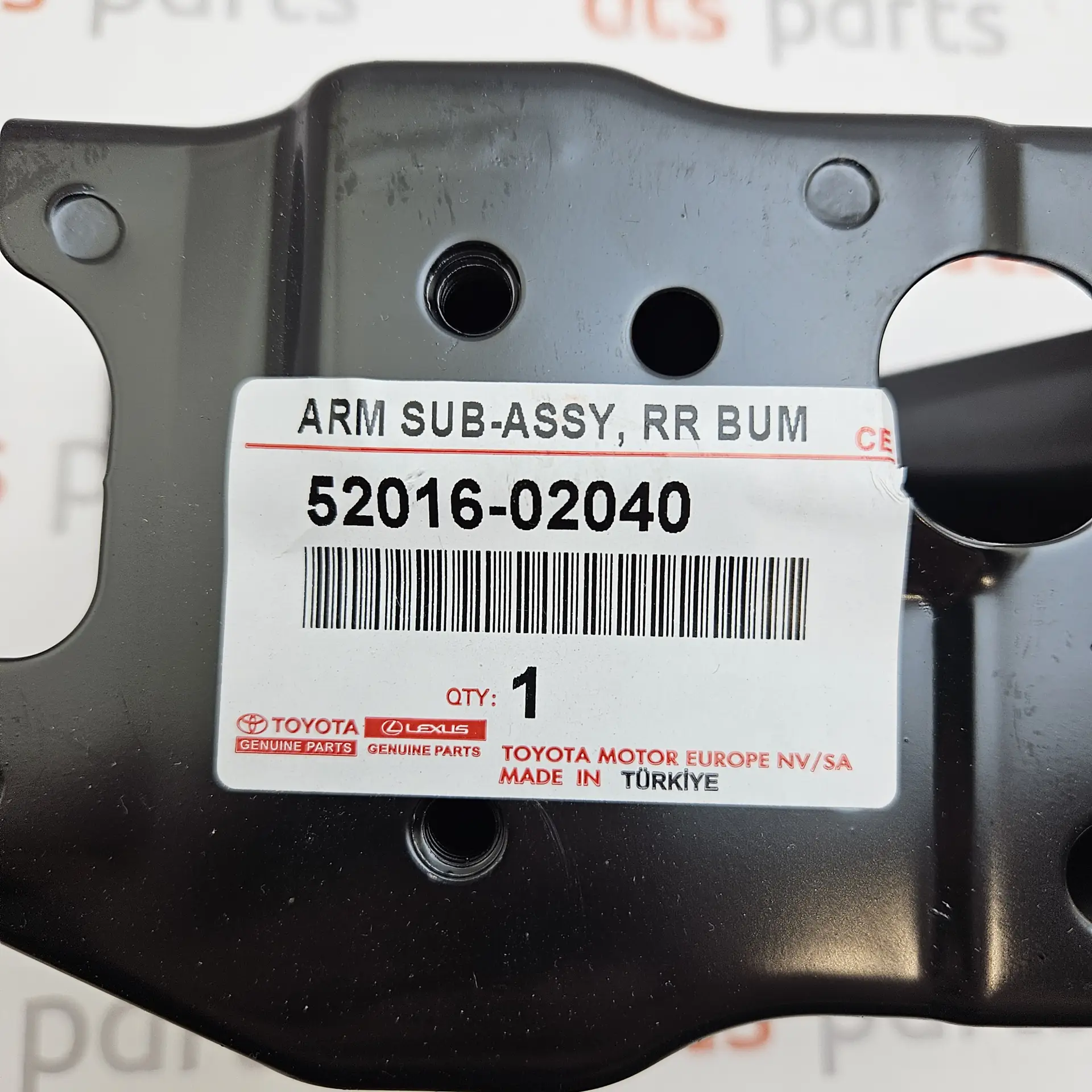 OEM Toyota 5201602040 – Rear bumper impact beam extension bracket
