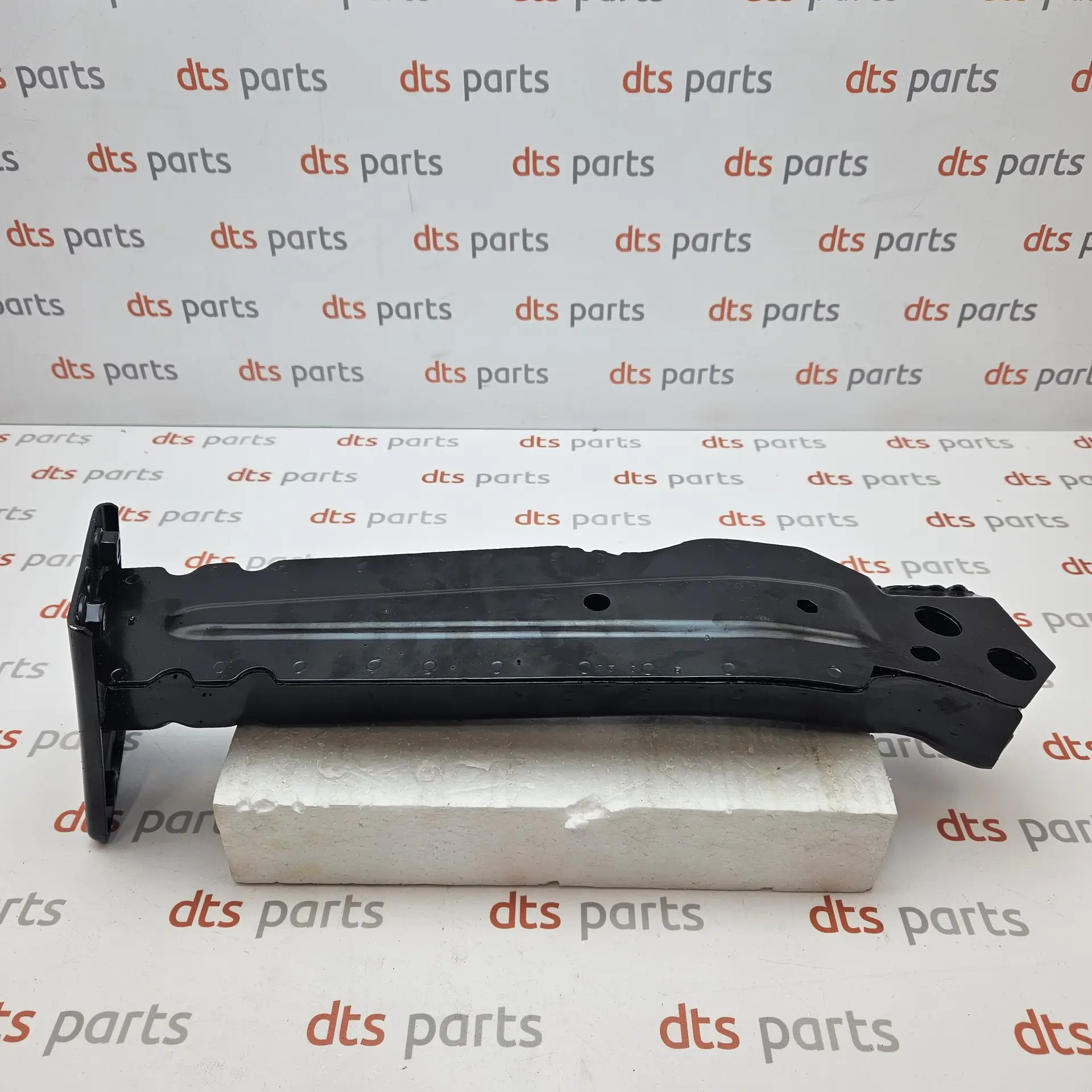 OEM Fiat 52062926 – Front Suspension Subframe Fiat 500,Fiat Panda,Lancia Ypsilon