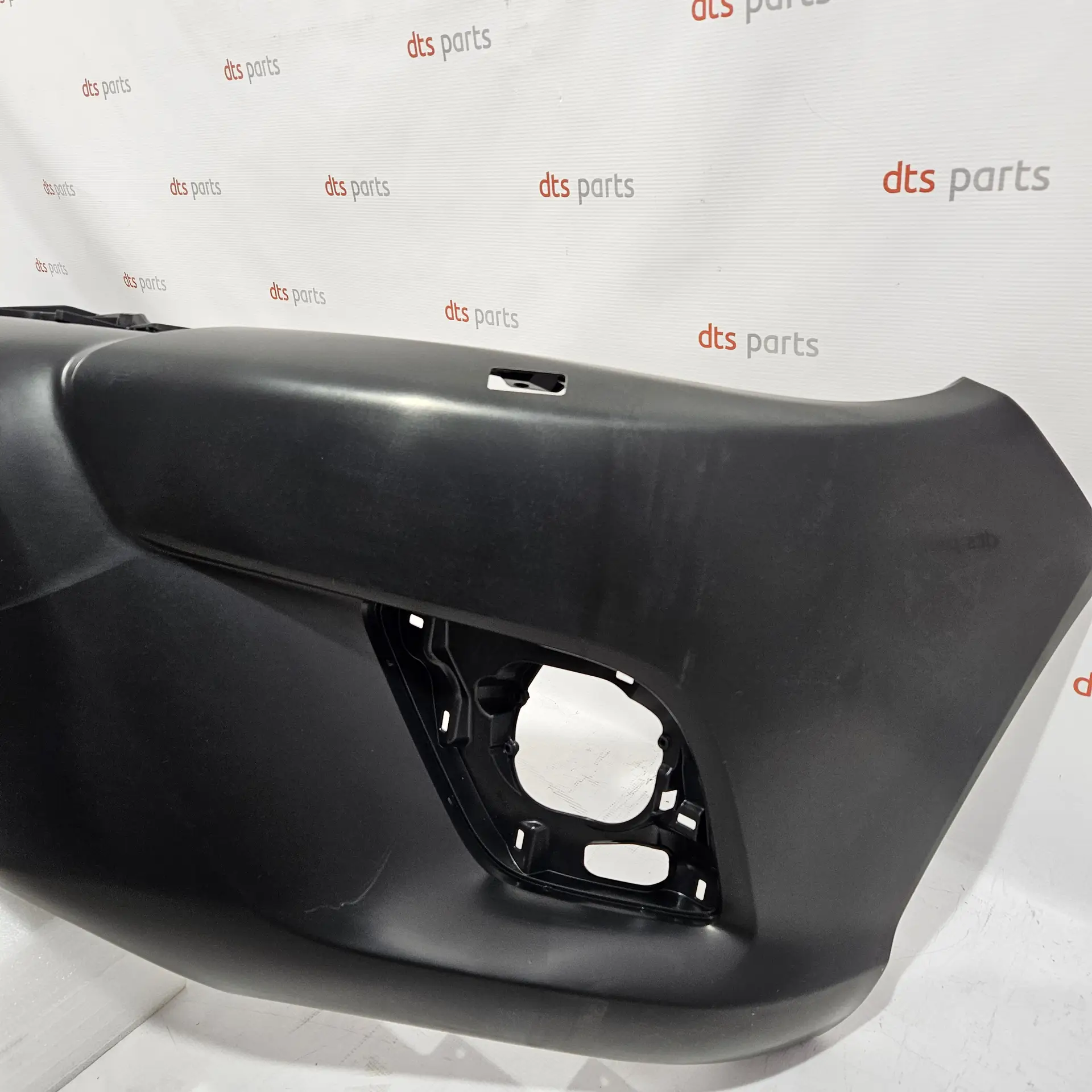 OEM Toyota 52119OM975 – Front bumper cover