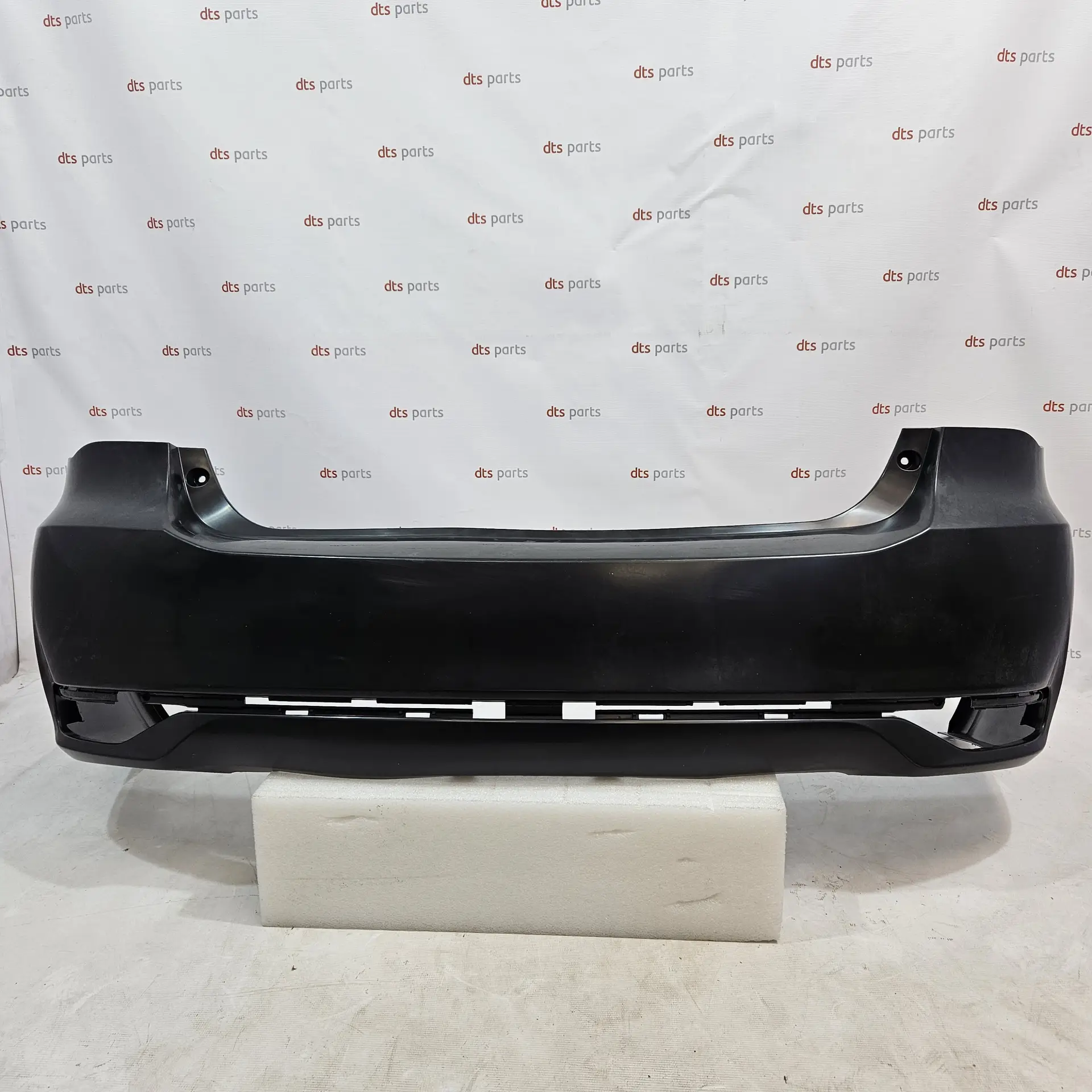 OEM Toyota 5215905910 – Rear bumper main plastic skin panel cover