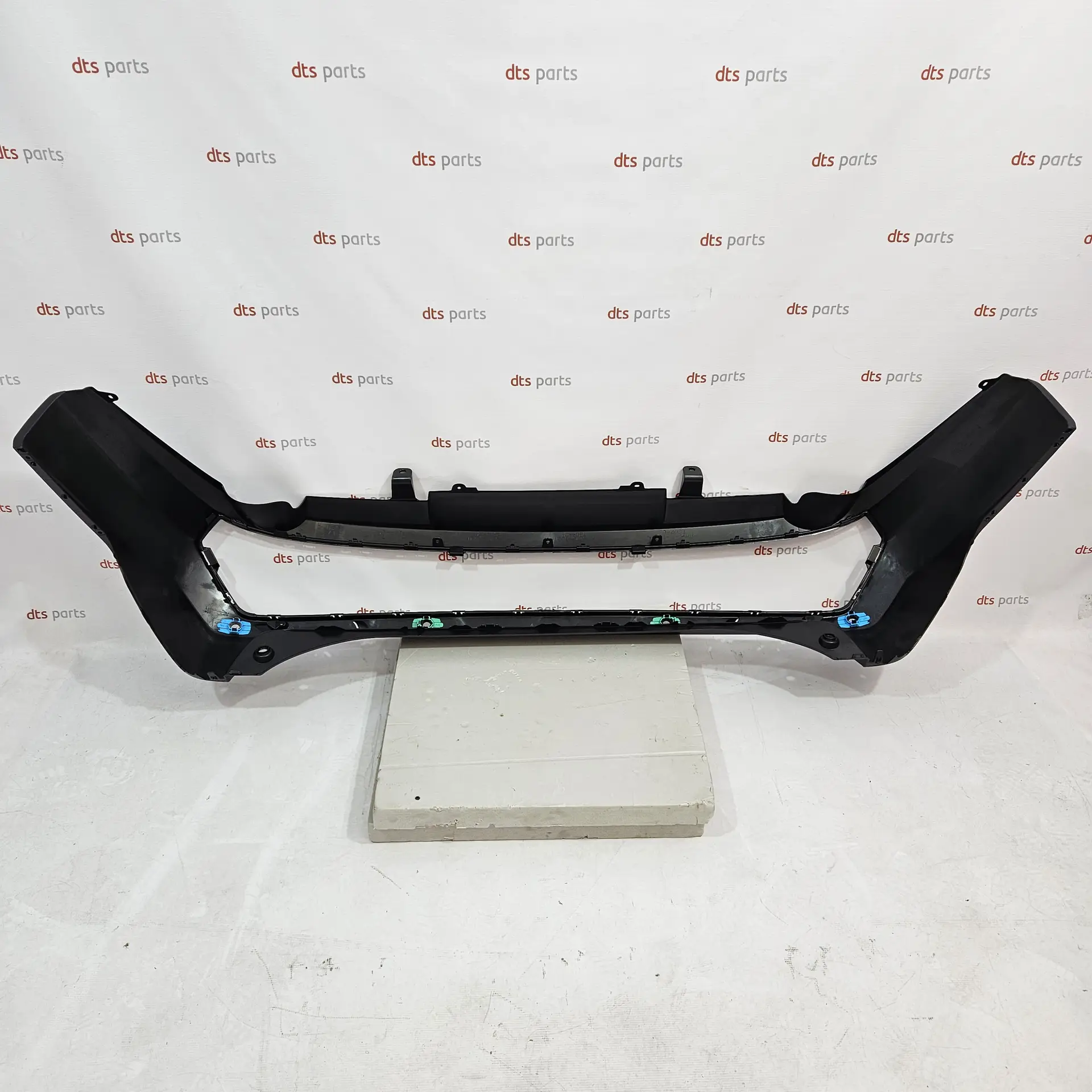 OEM Toyota 5215942939 – Rear bumper cover Toyota RAV4 from 11.2018-