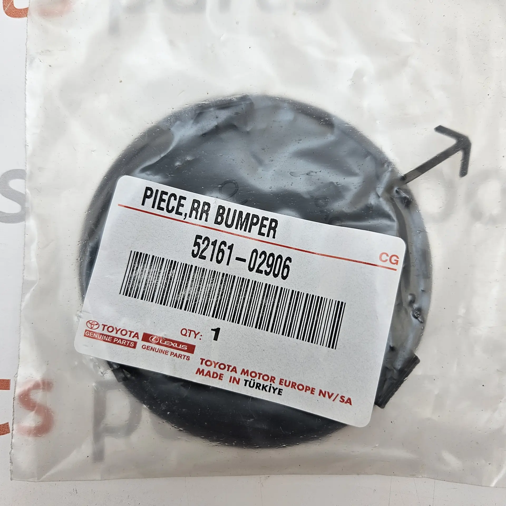 OEM Toyota 5216102906 – Rear bumper retainer clip