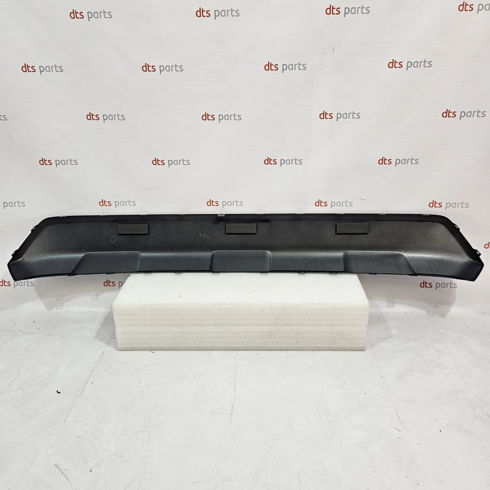 OEM Toyota 5245342040B0 – Rear bumper guard Toyota RAV4 from 11.2018 -