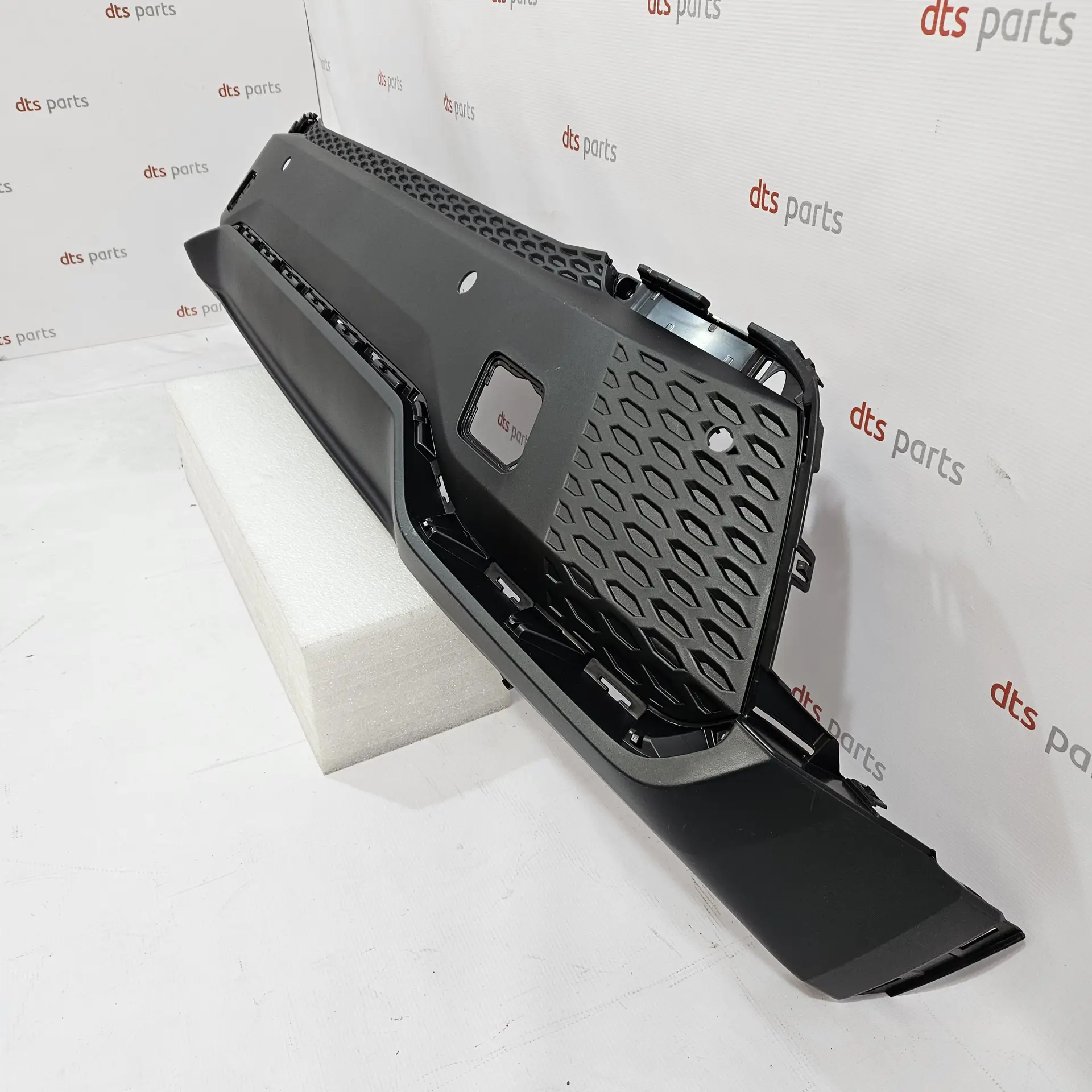 OEM Toyota 52453F4250 – Rear bumper