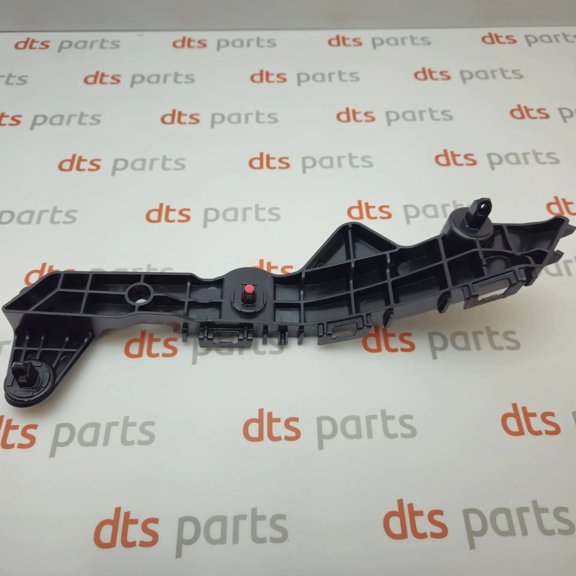 OEM Toyota/Lexus 5253578010 – Front bumper right side bracket