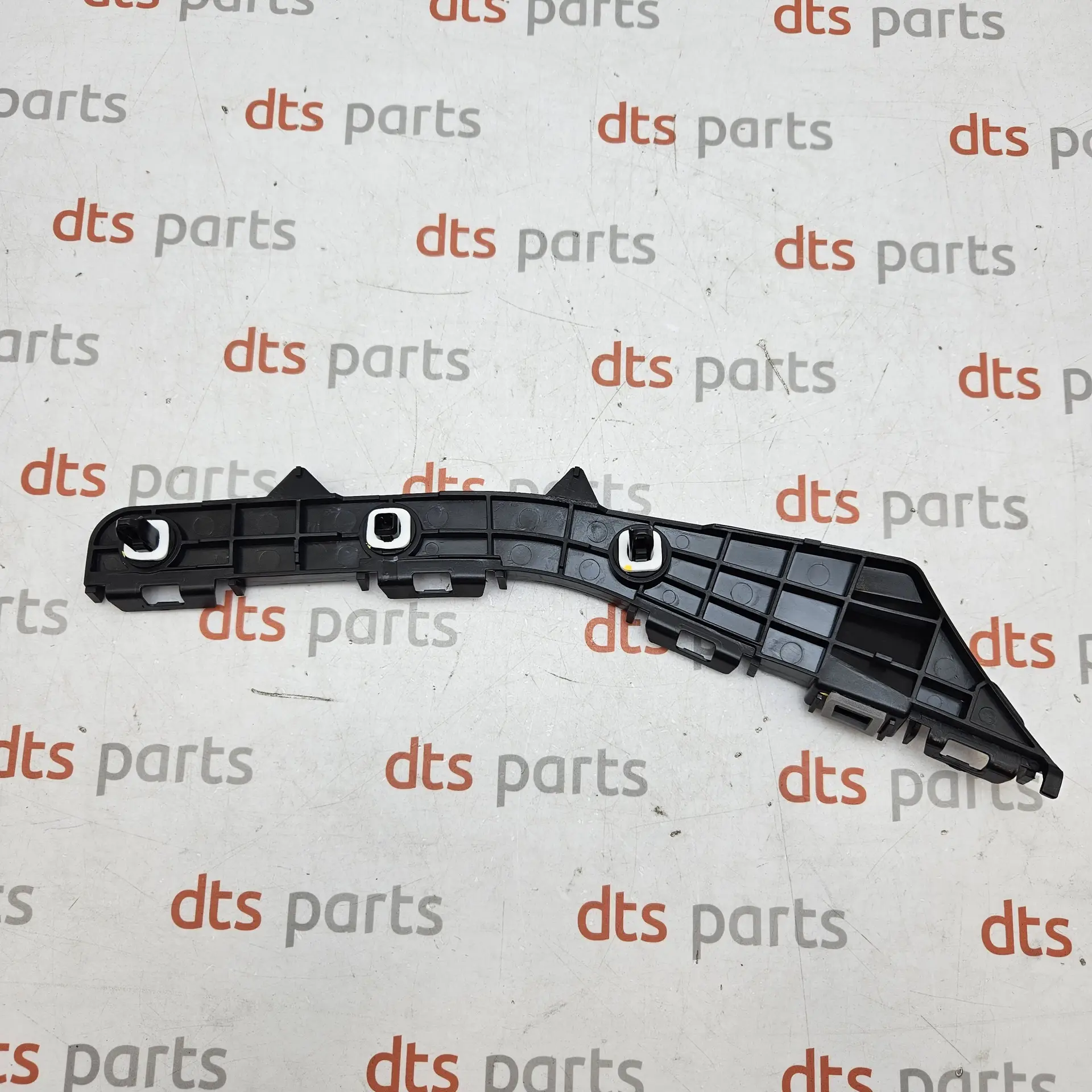 OEM Toyota 5257505041 – Rear bumper side retainer