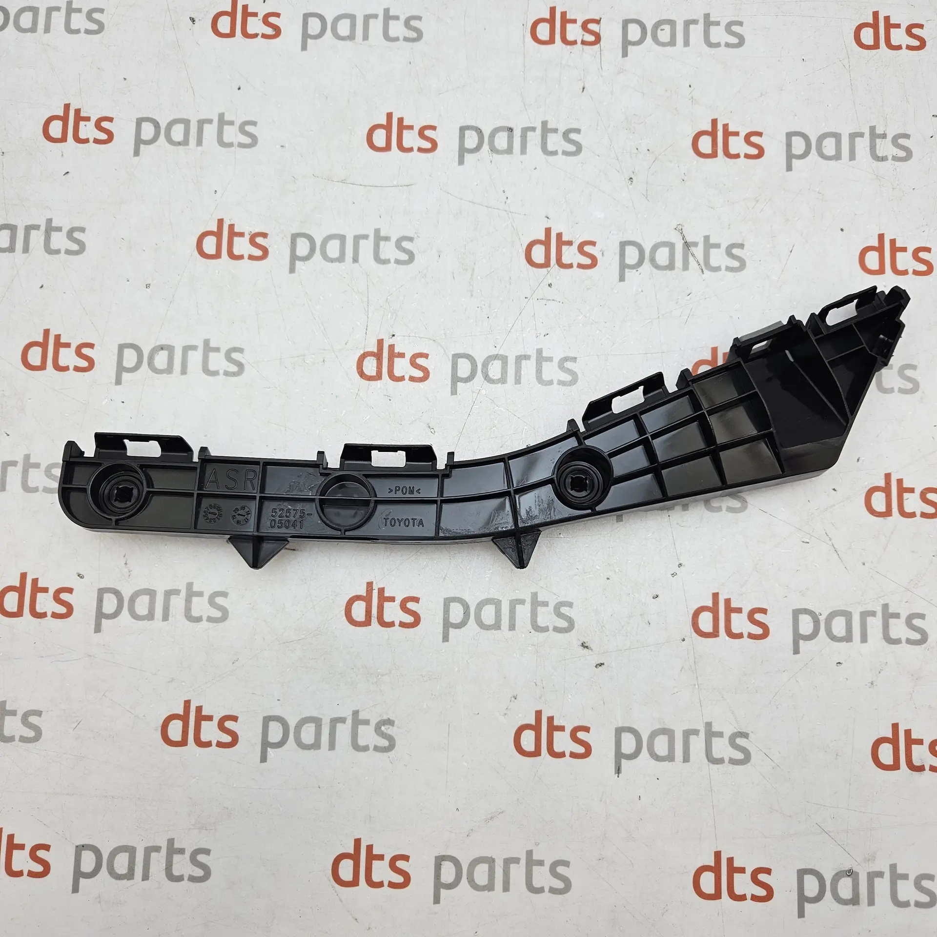 OEM Toyota 5257505041 – Rear bumper side retainer