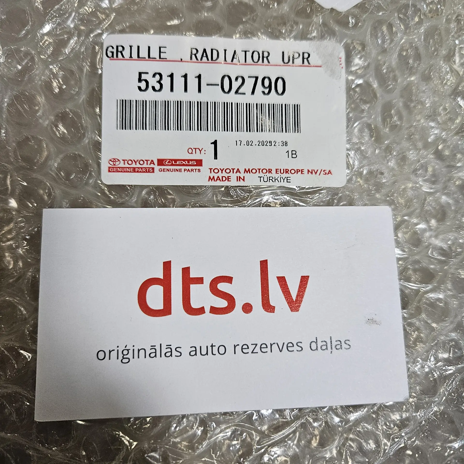 OEM Toyota 5311102790 – Front bumper upper radiator grill
