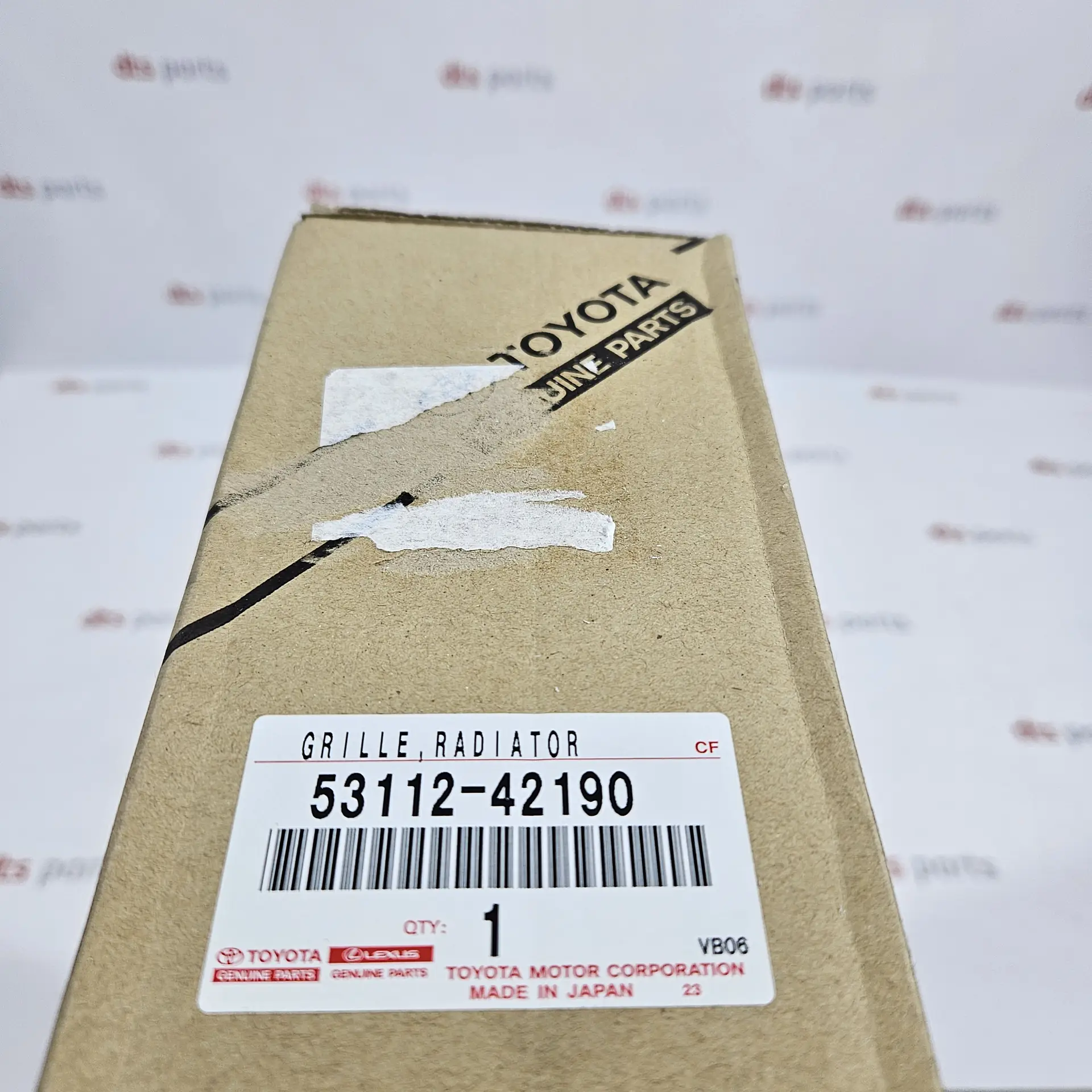 OEM Toyota 5311242190 – Radiator lower grille