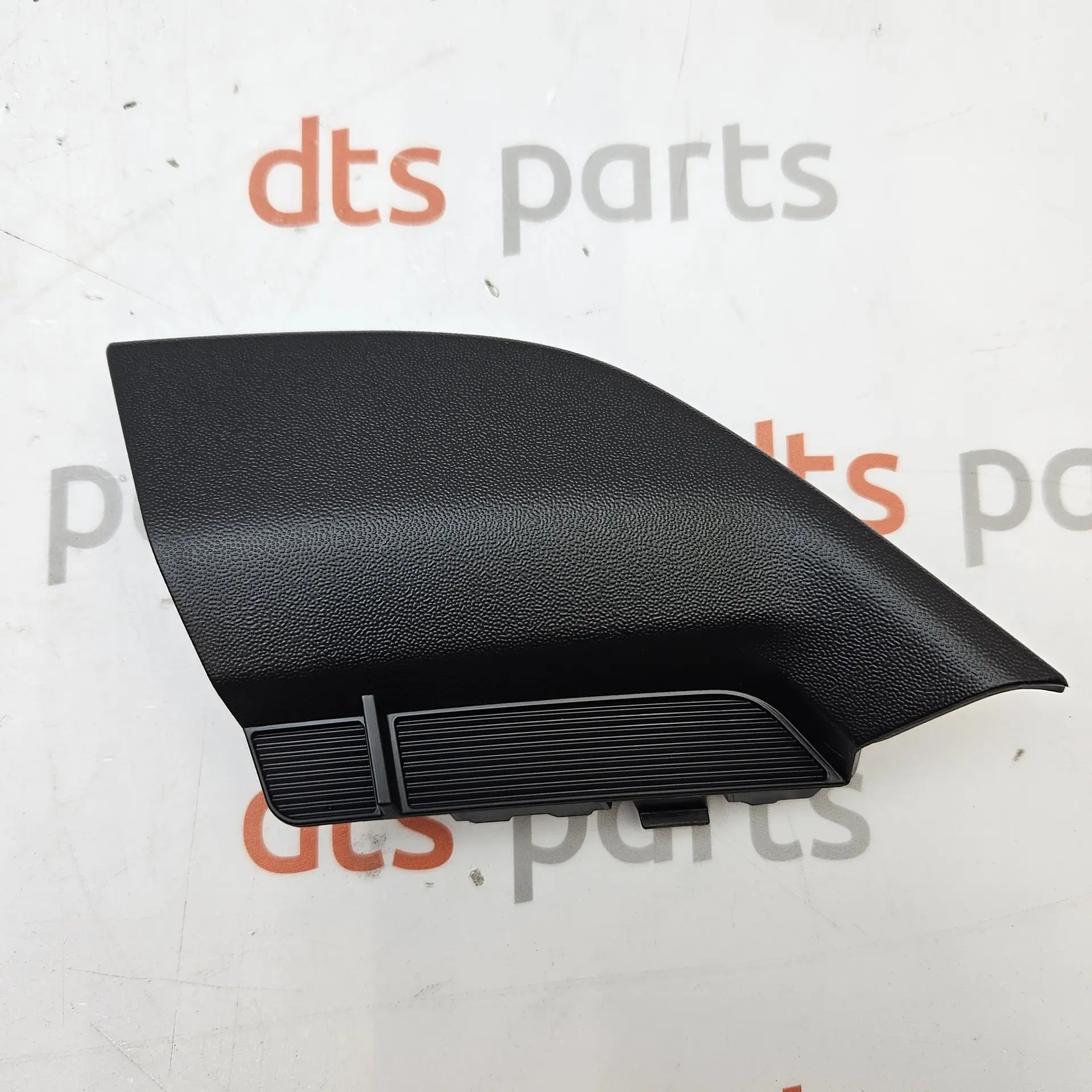 OEM Toyota 5328642110 – Front left bumper arm cover