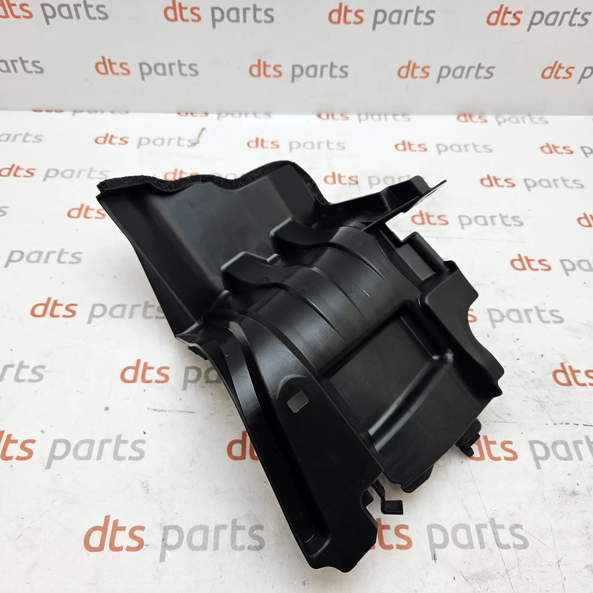 OEM Toyota/Lexus 5329148040 – Radiator side air deflector seal
