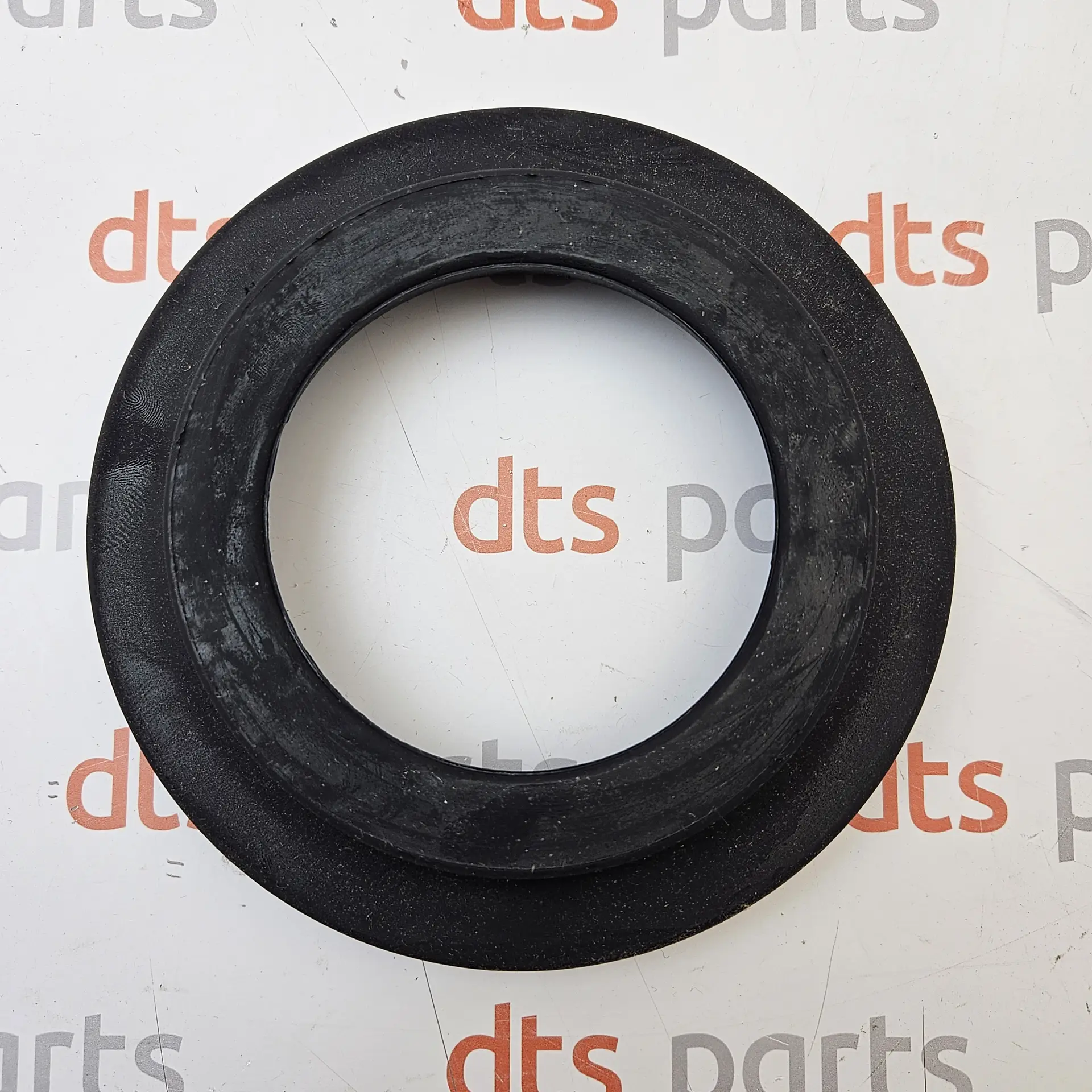 OEM Nissan 550344KH0A – Upper spring seat rubber