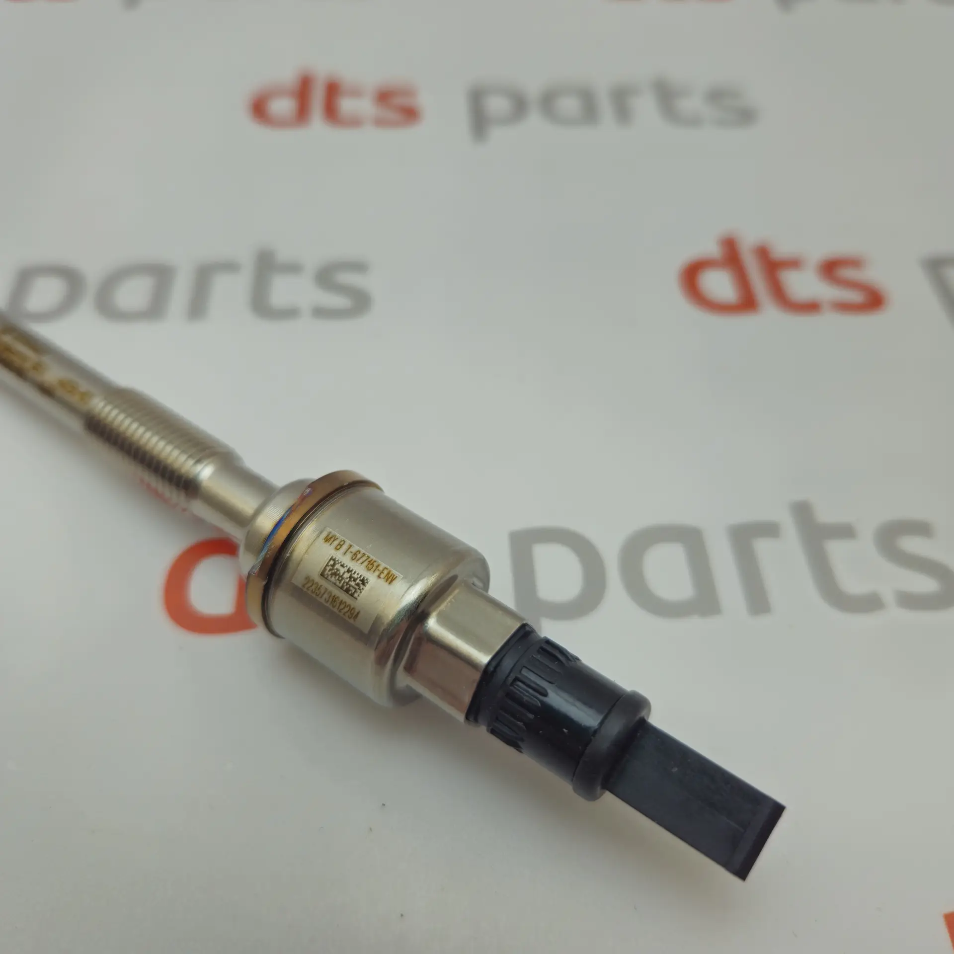 OEM Opel 55590466 – Glow plug
