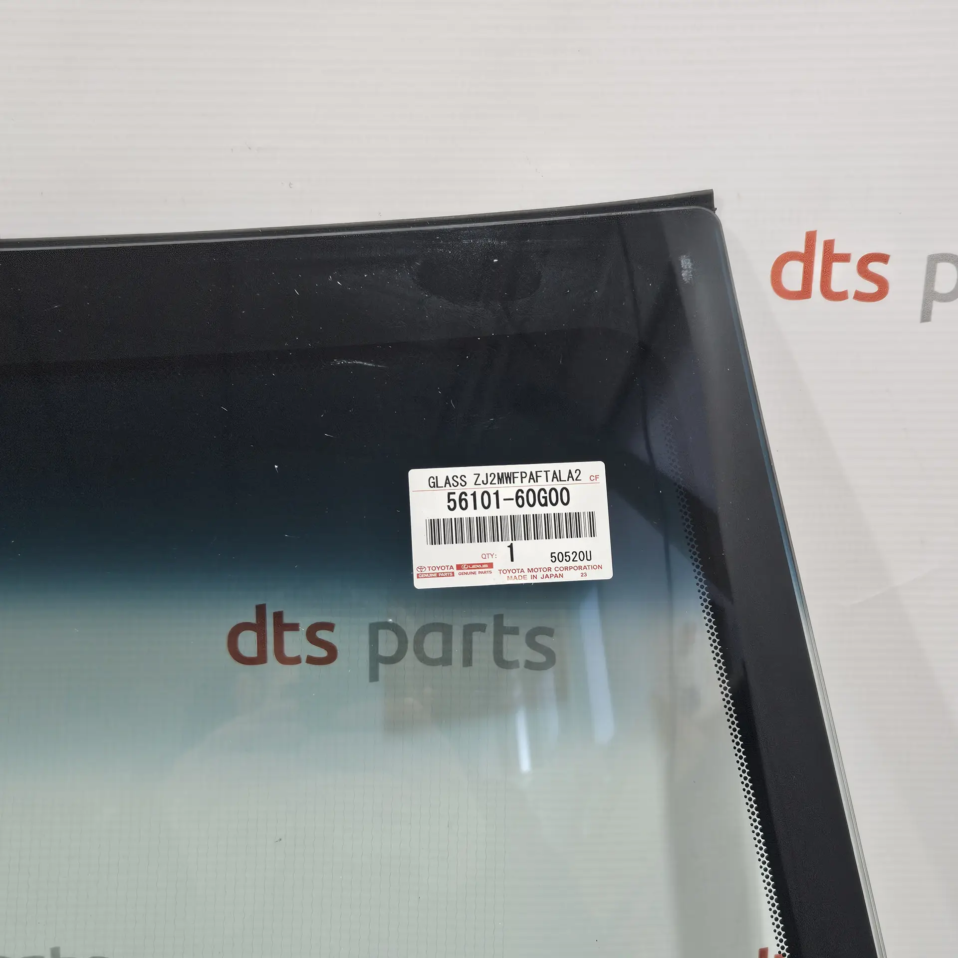OEM Toyota 5610160G00 – Front windshield