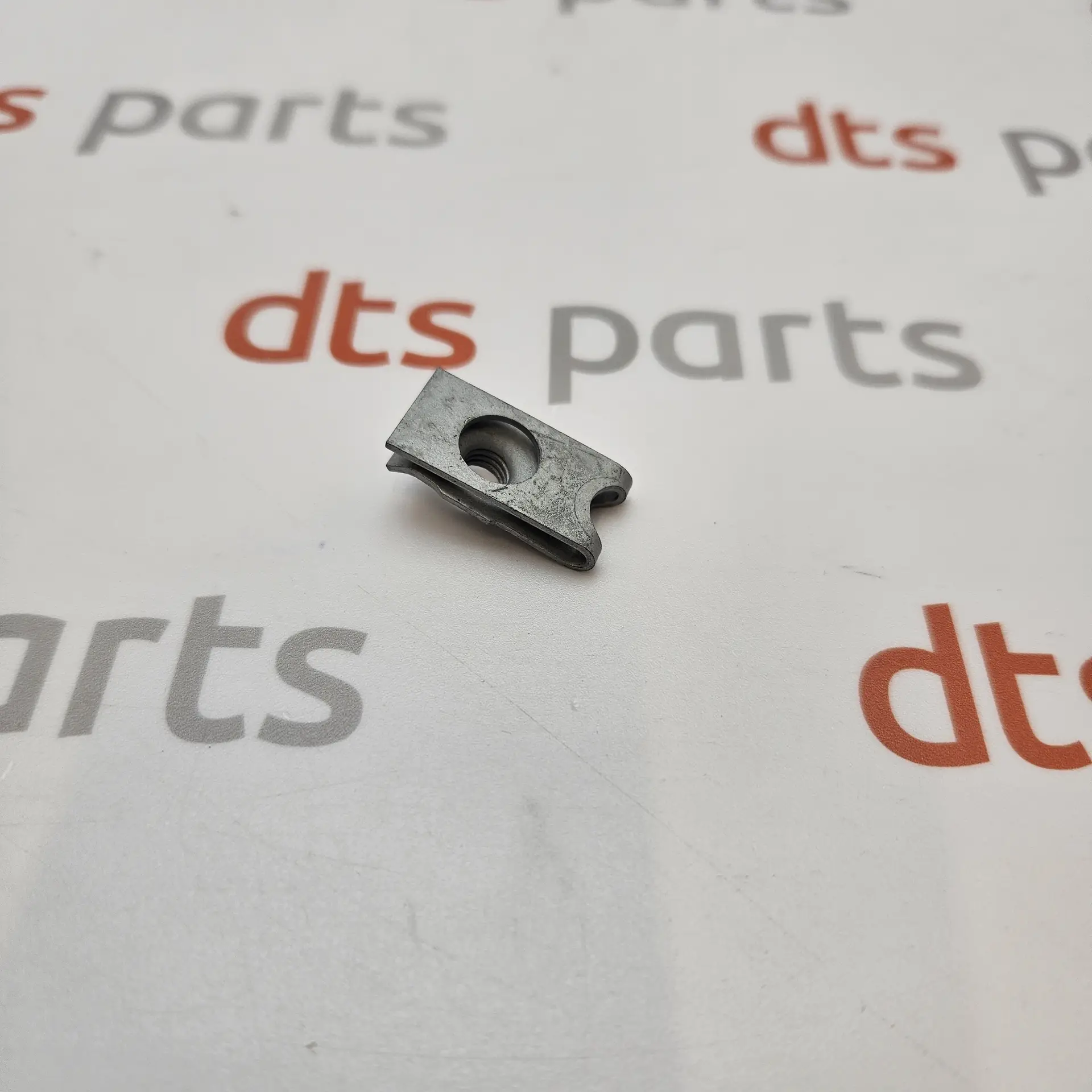 Subaru 57746TA000