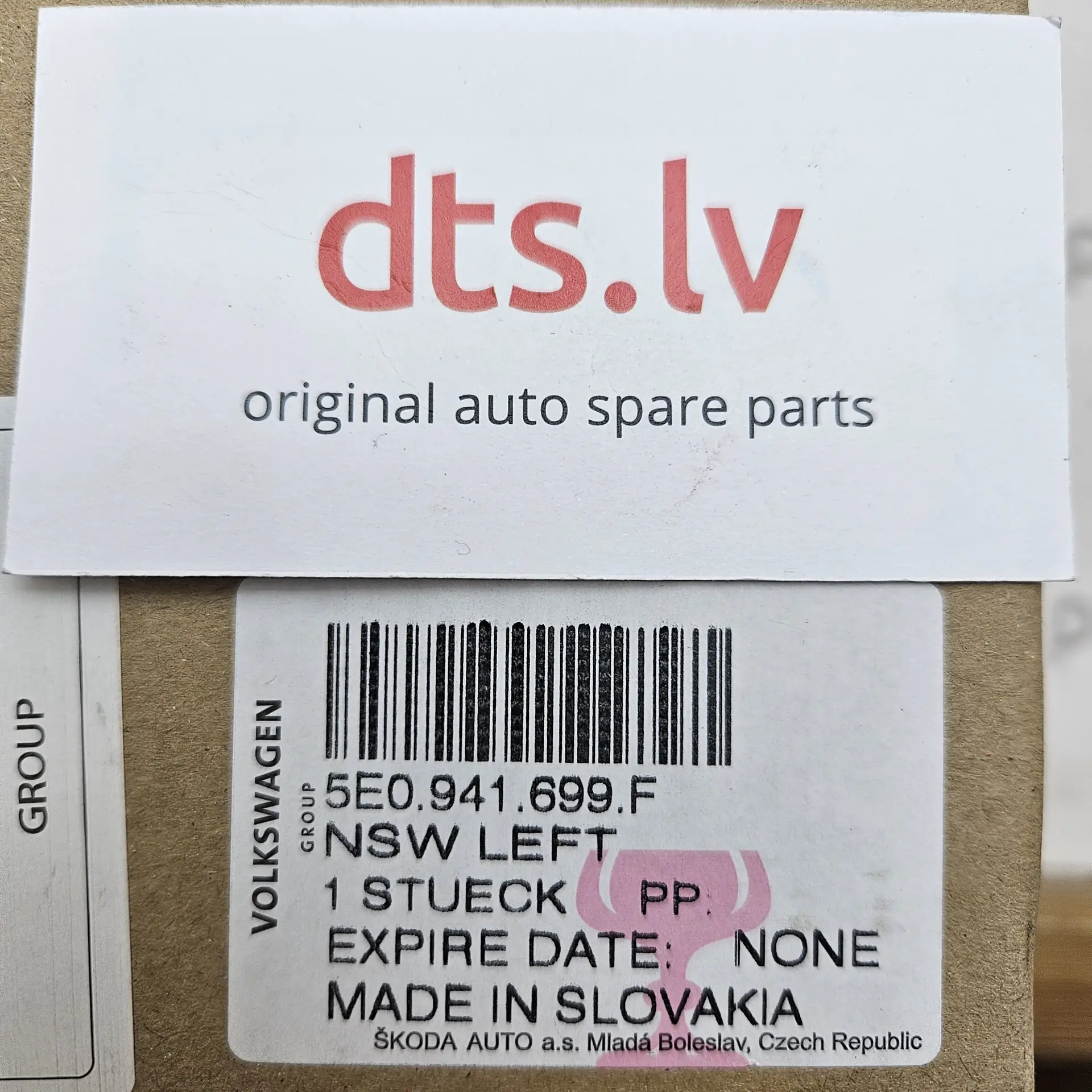 OEM VAG 5E0941699F – Front left fog light assembly