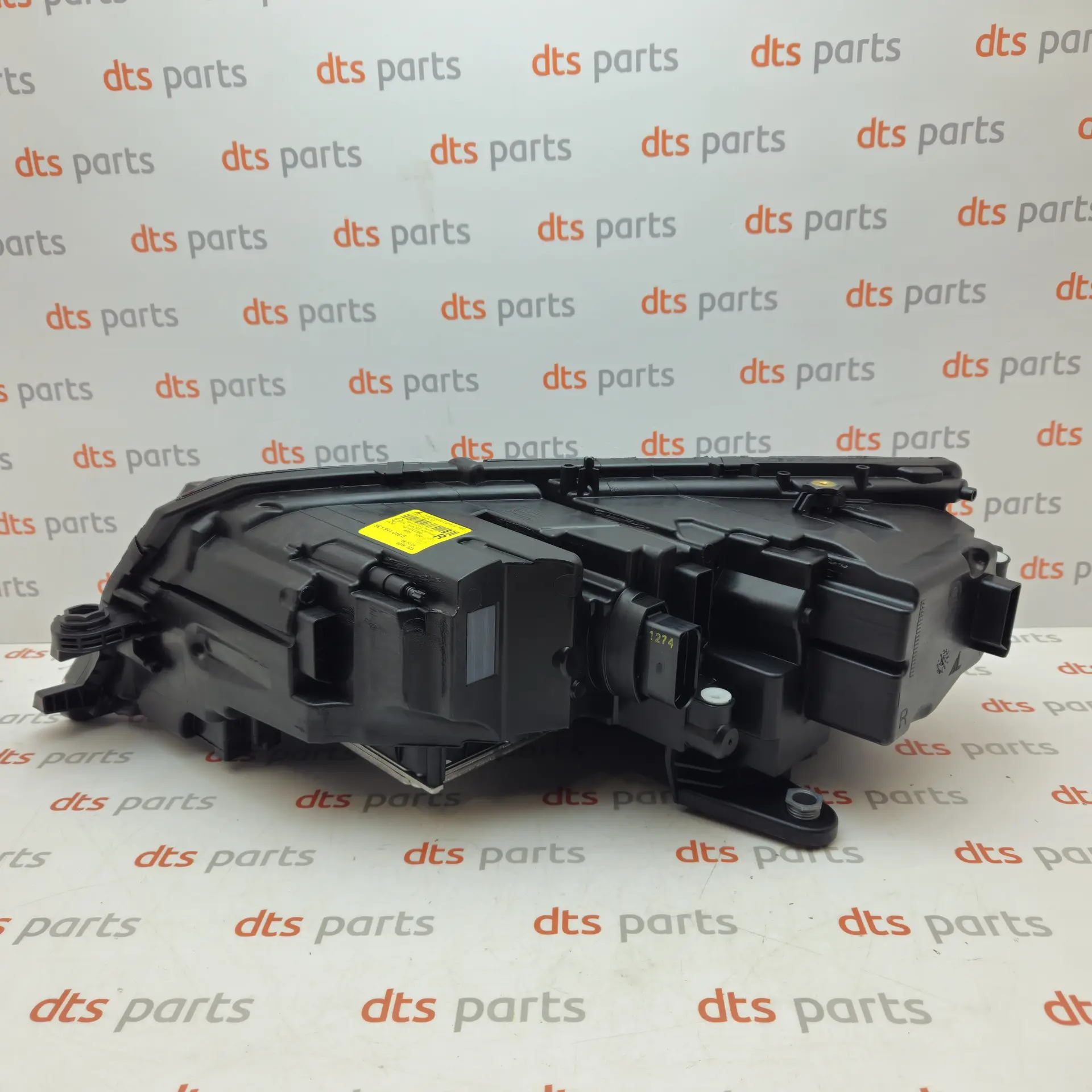 OEM Skoda 5E1941016E – Front right led headlight