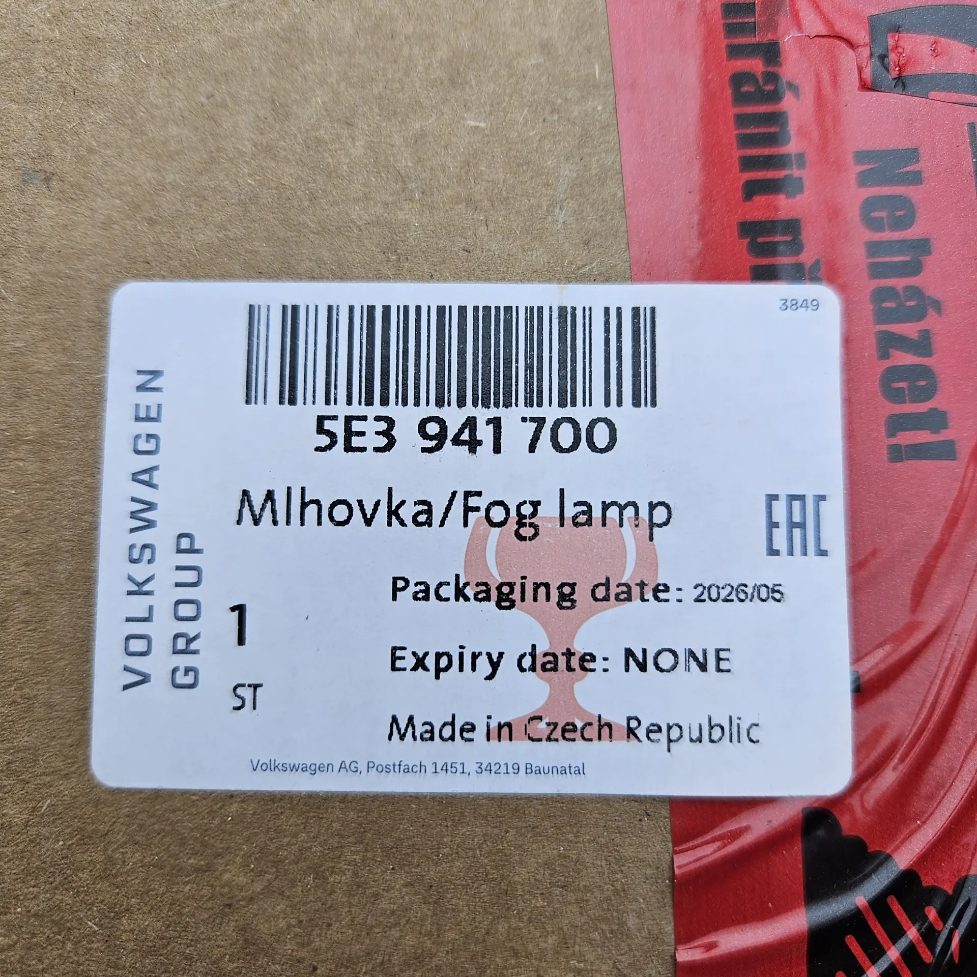 OEM VAG 5E3941700 – Front right led fog light lamp assembly