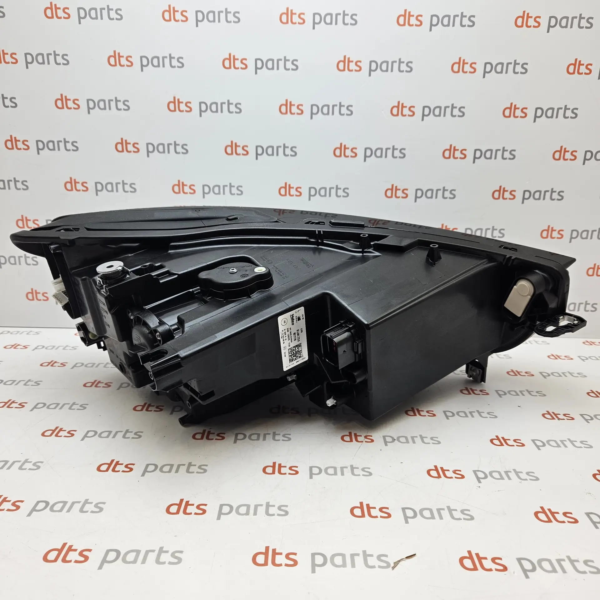 OEM VAG 5FJ941773B – Front left headlight