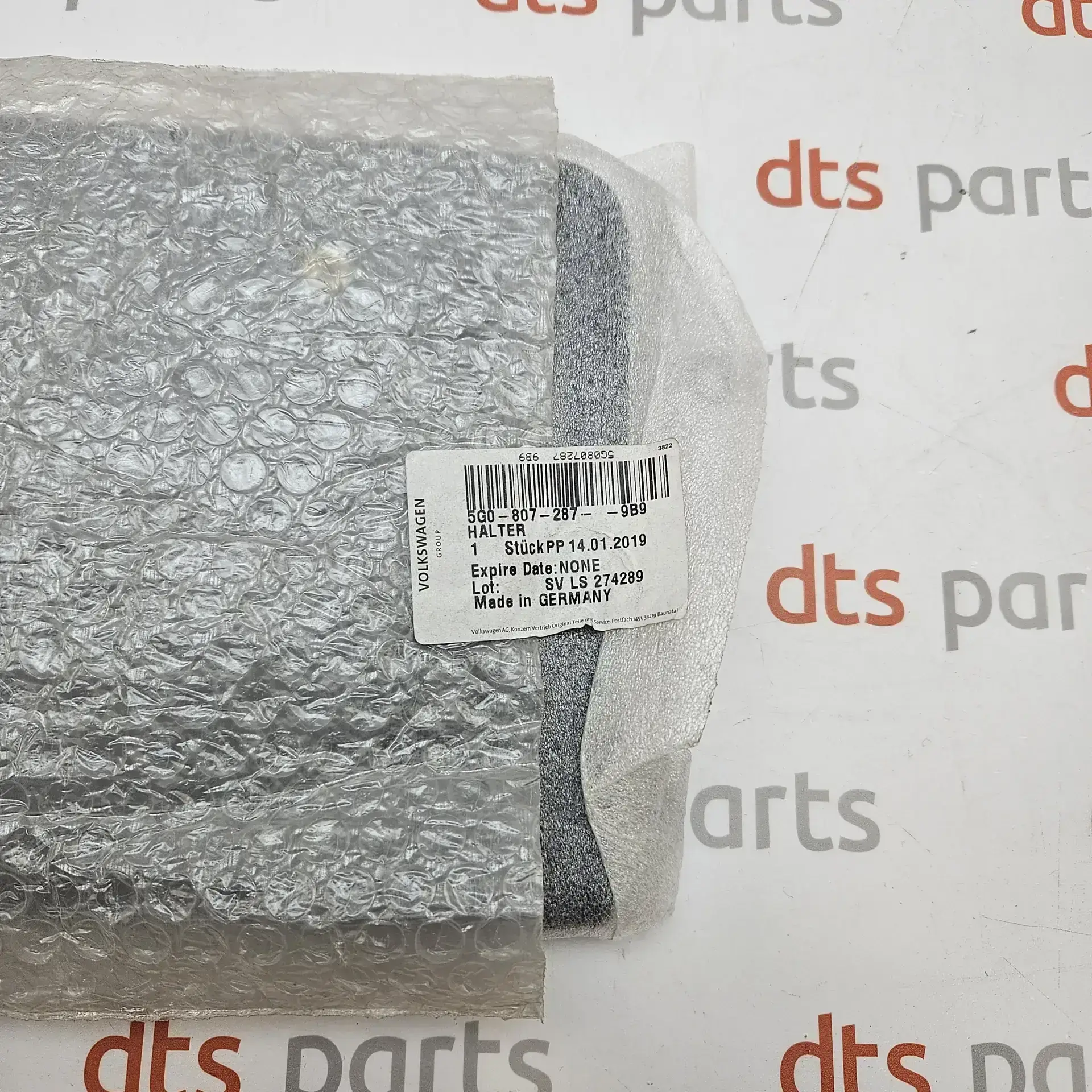 OEM VAG 5G08072879B9 – Licence Plate Holder