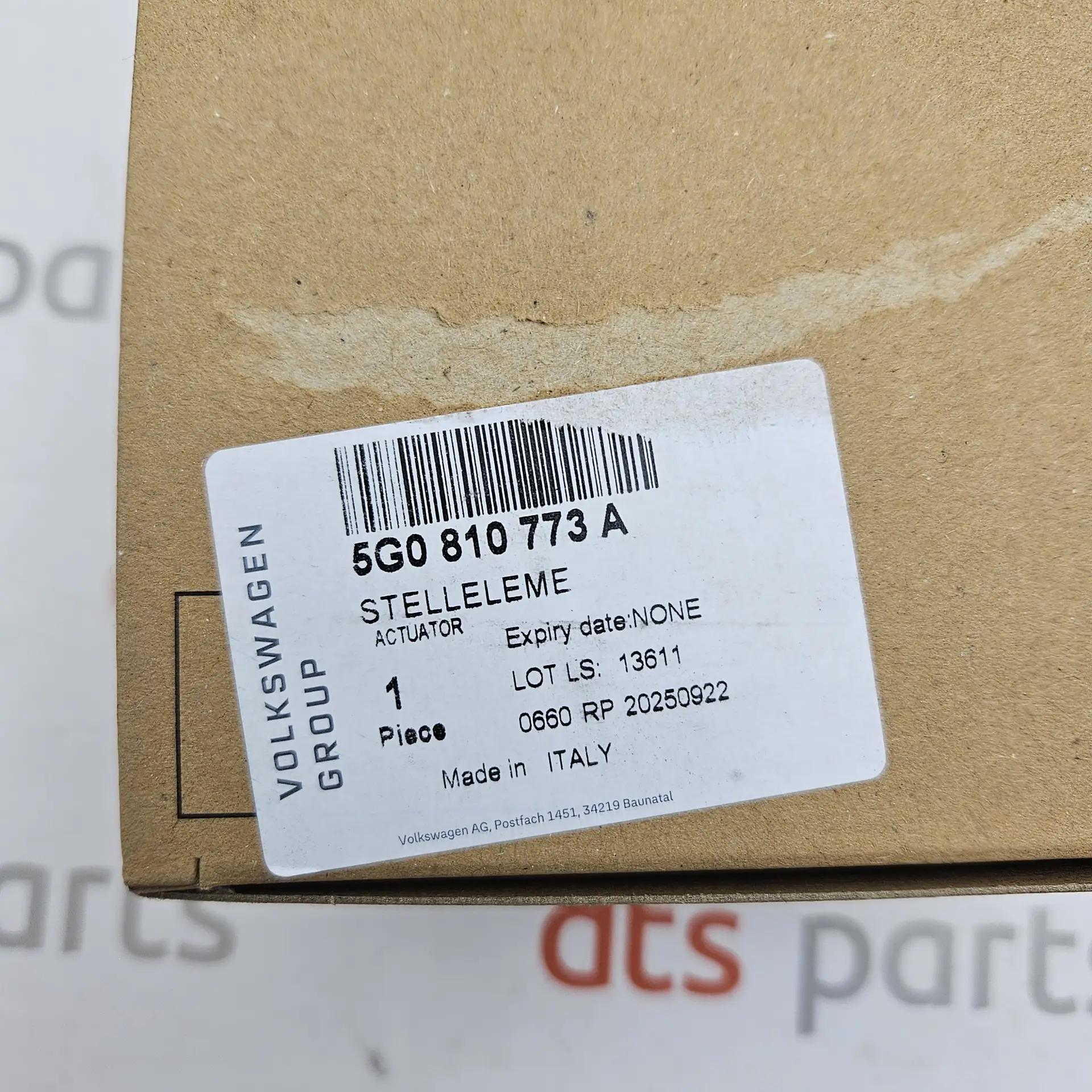 OEM VAG 5G0810773A – Fuel filler flap door lock actuator motor