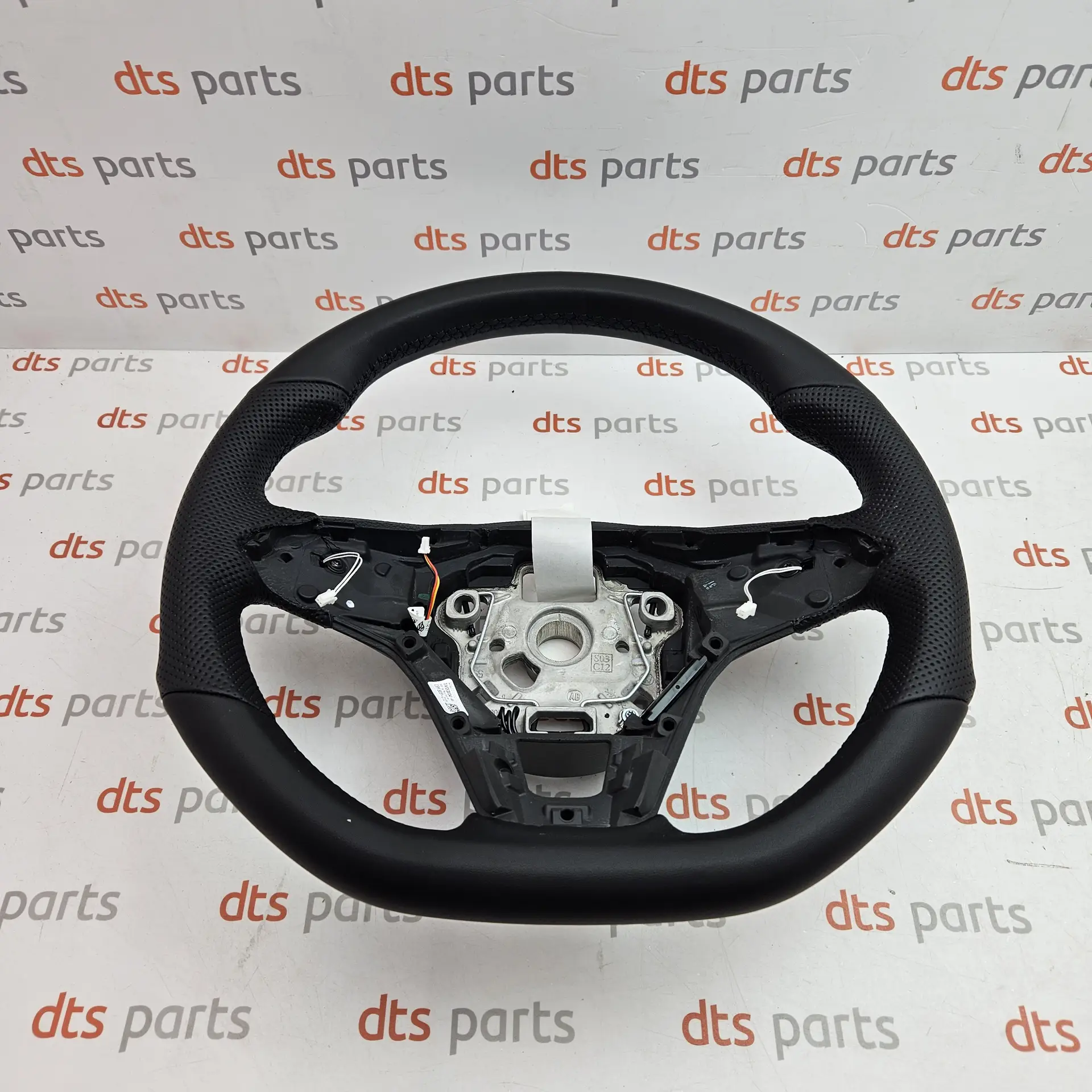 OEM VAG 5H0419093LVDH – Leather steering wheel assembly