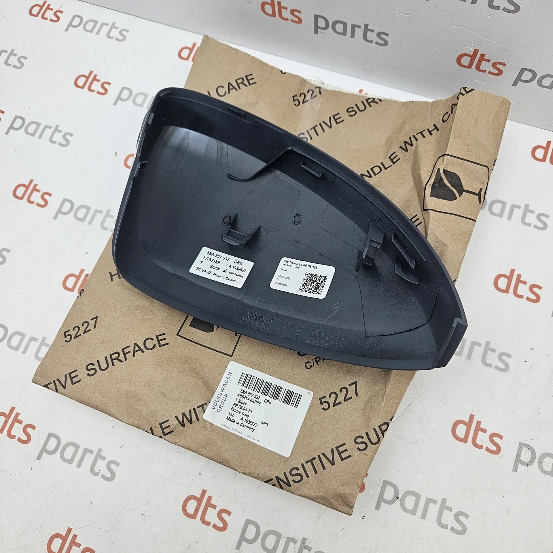 OEM VAG 5NA857537GRU – Left rear view mirror