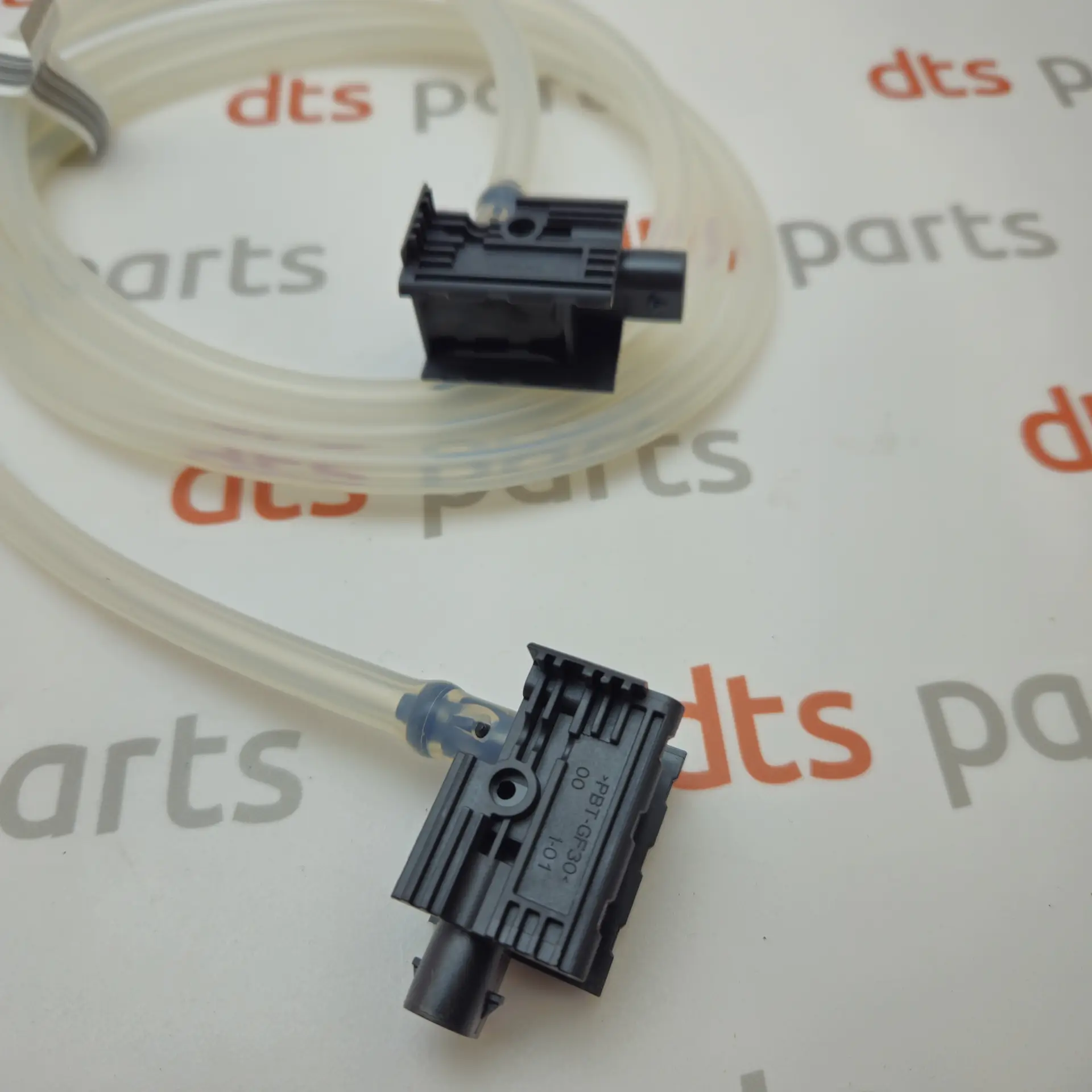 OEM Volkswagen 5NA959109C – Front impact crash sensor