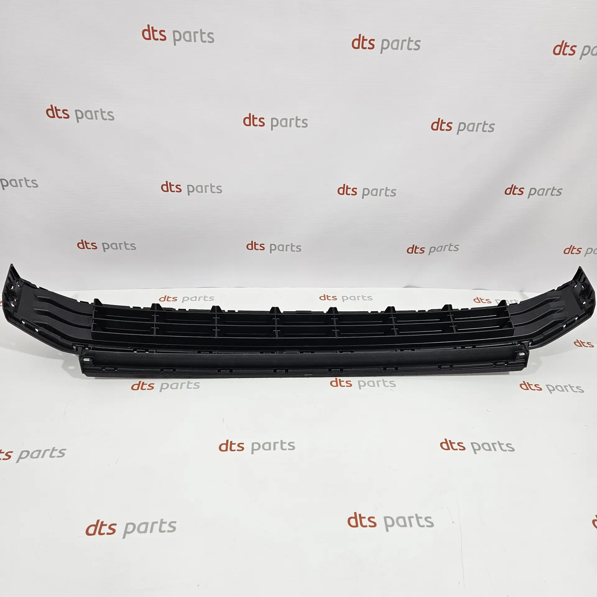 OEM VAG 5TA853677K9B9 – Front bumper radiator grille