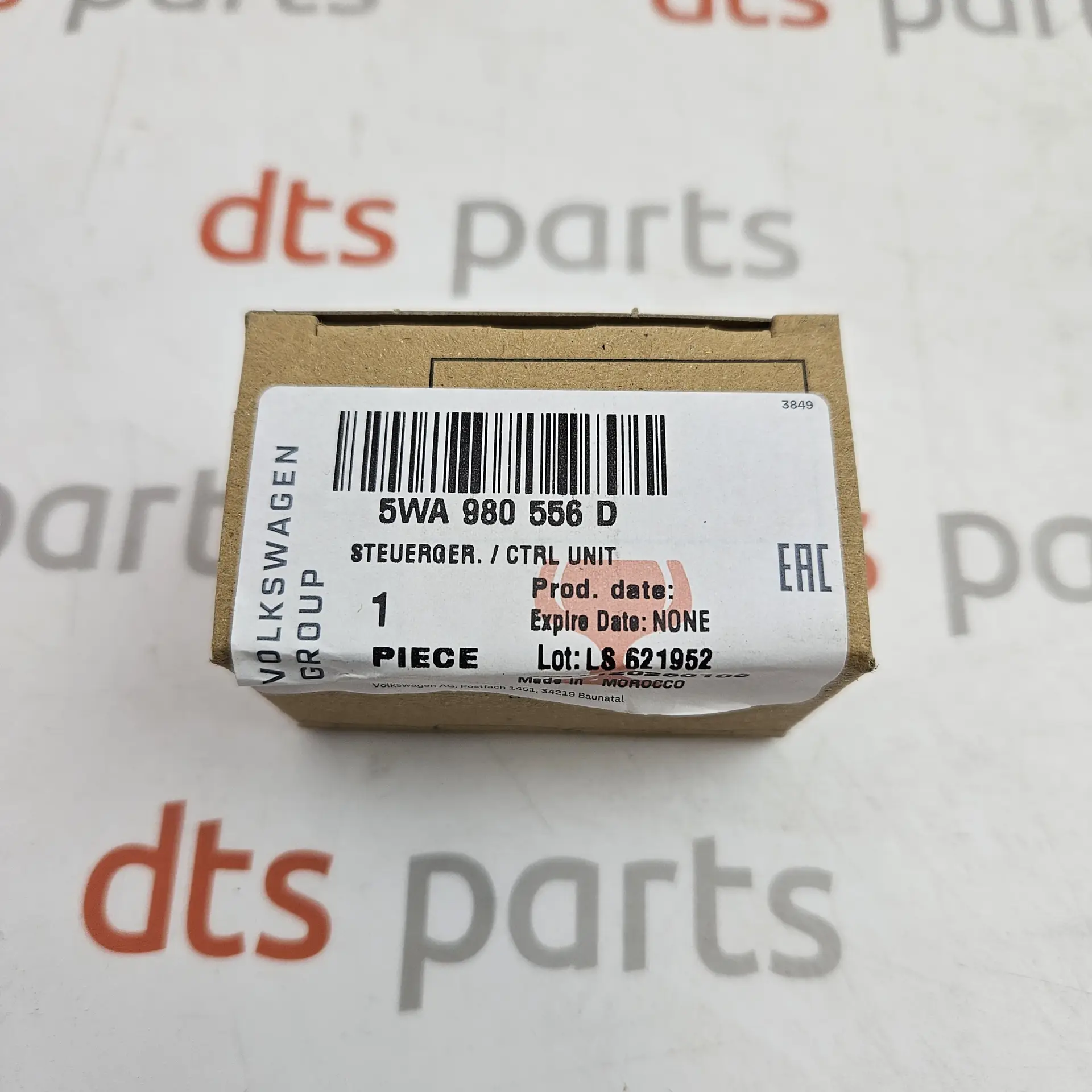 OEM VAG 5WA980556D – Rear view camera