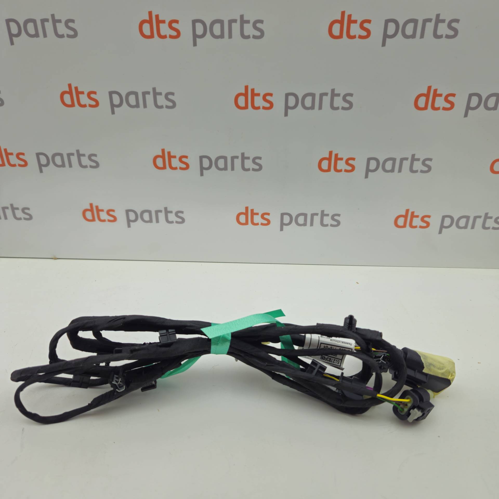 OEM BMW 61129210770 – Front PDC wiring set
