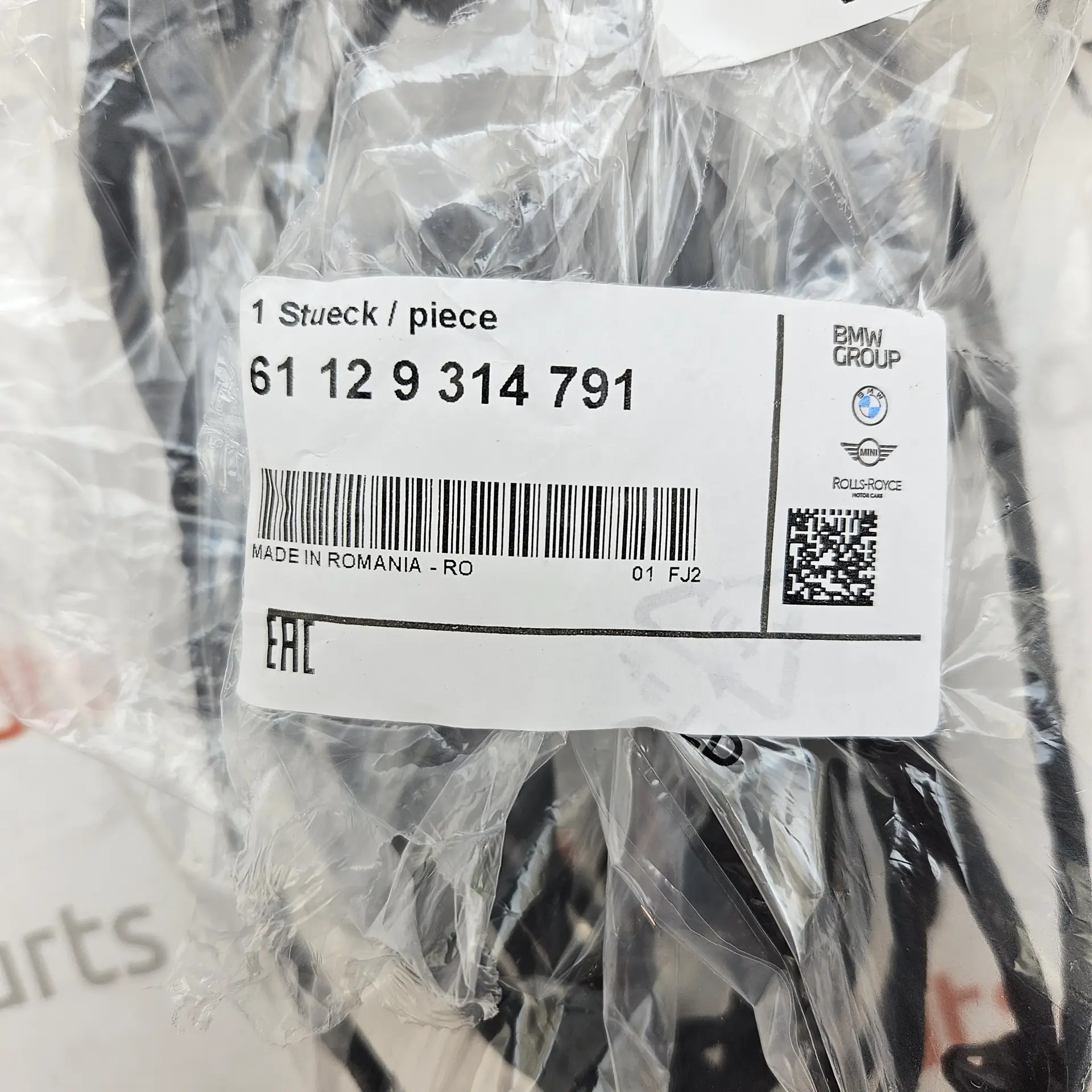 OEM BMW 61129314791 – Front bumper pdc parking sensor and night vision camera wiring harness