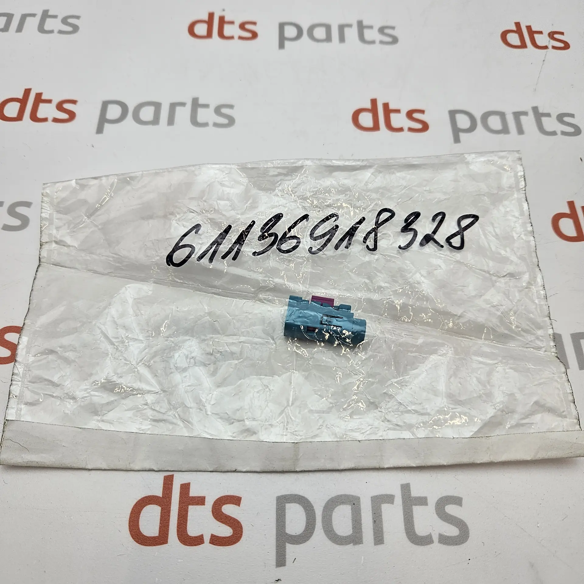 BMW 61136918328