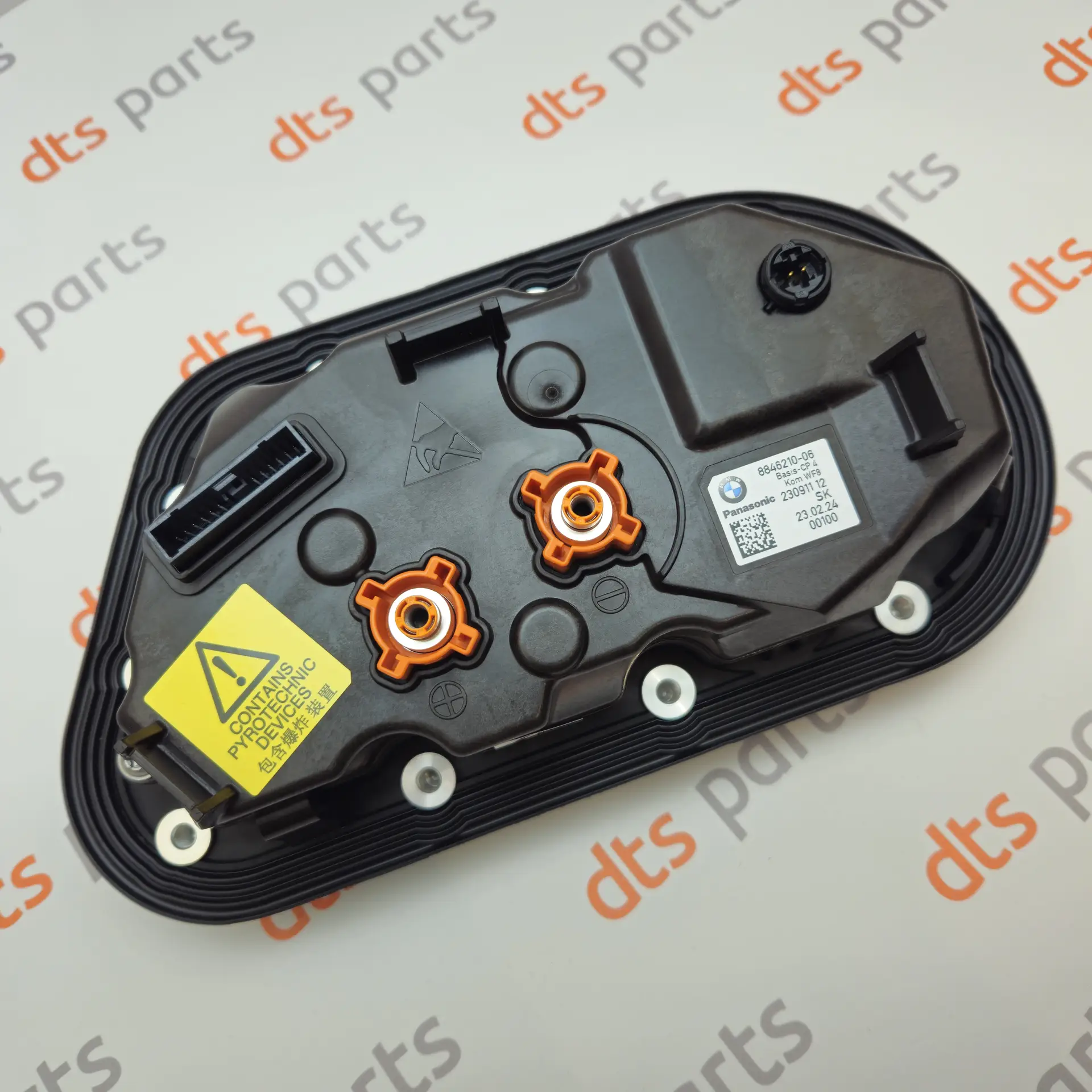 OEM BMW 61278846210 – High voltage connector panel