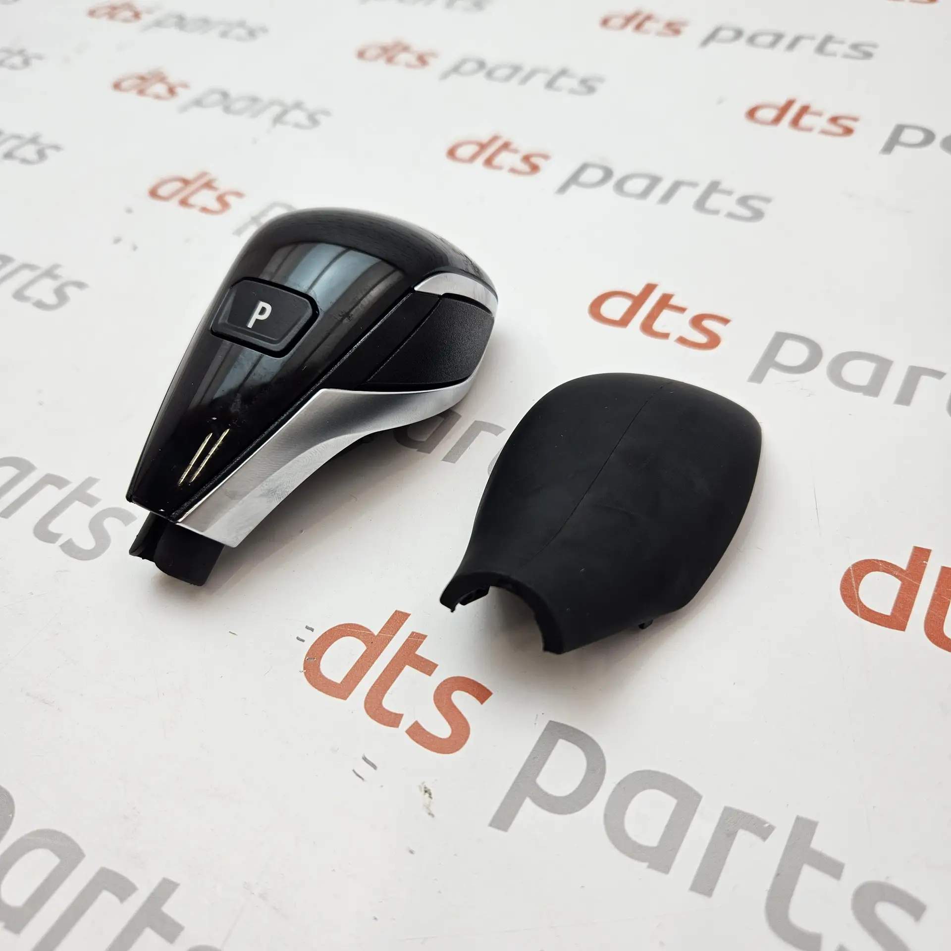 OEM BMW 61315A44122 – Steering column multifunction switch console