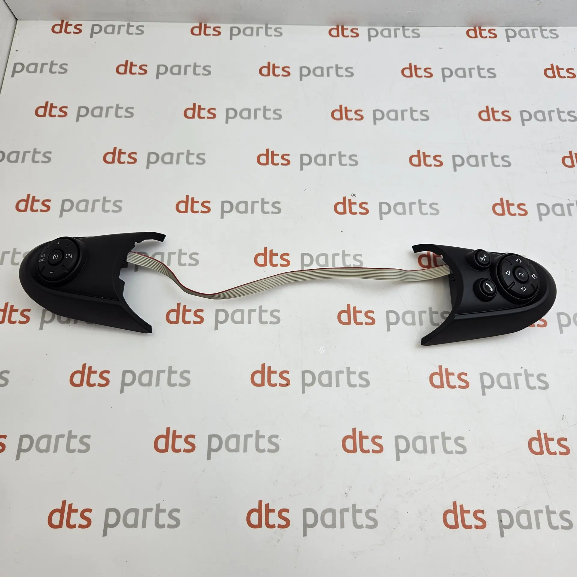 OEM BMW 61316814564 – Steering column switch cluster