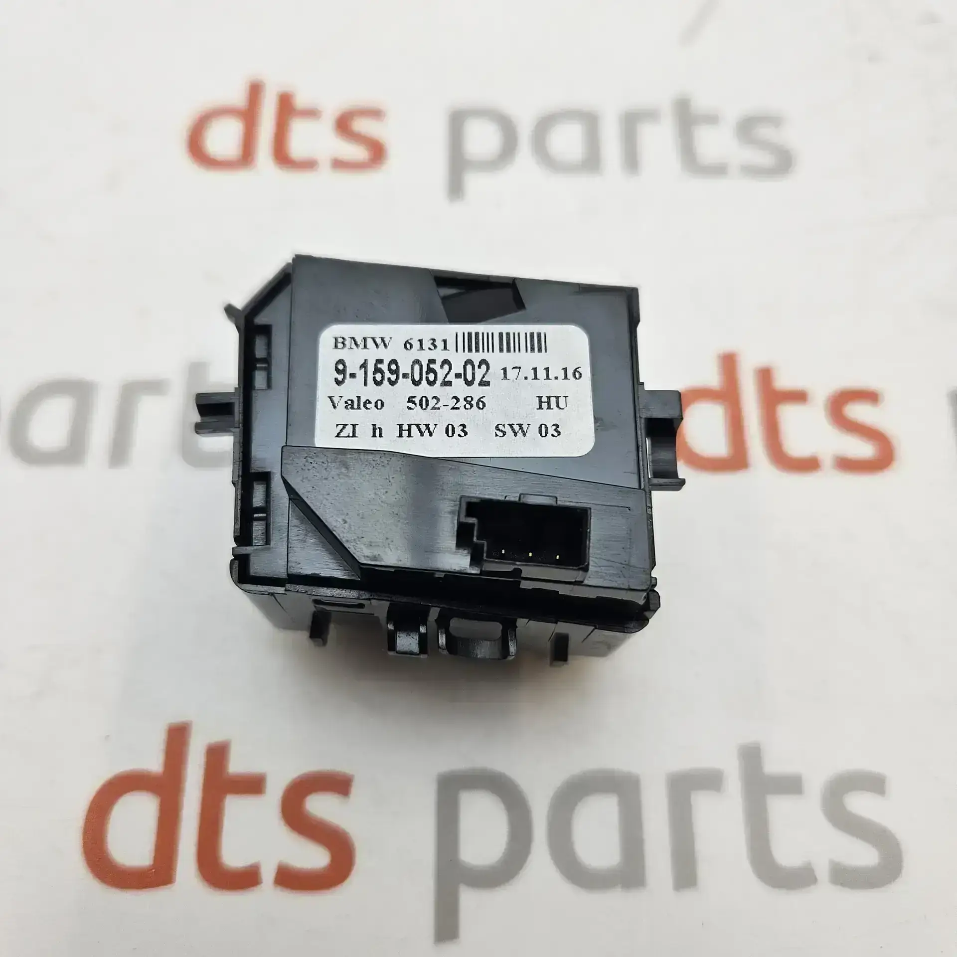 OEM BMW 61319159052 – Center console switch DTC panel