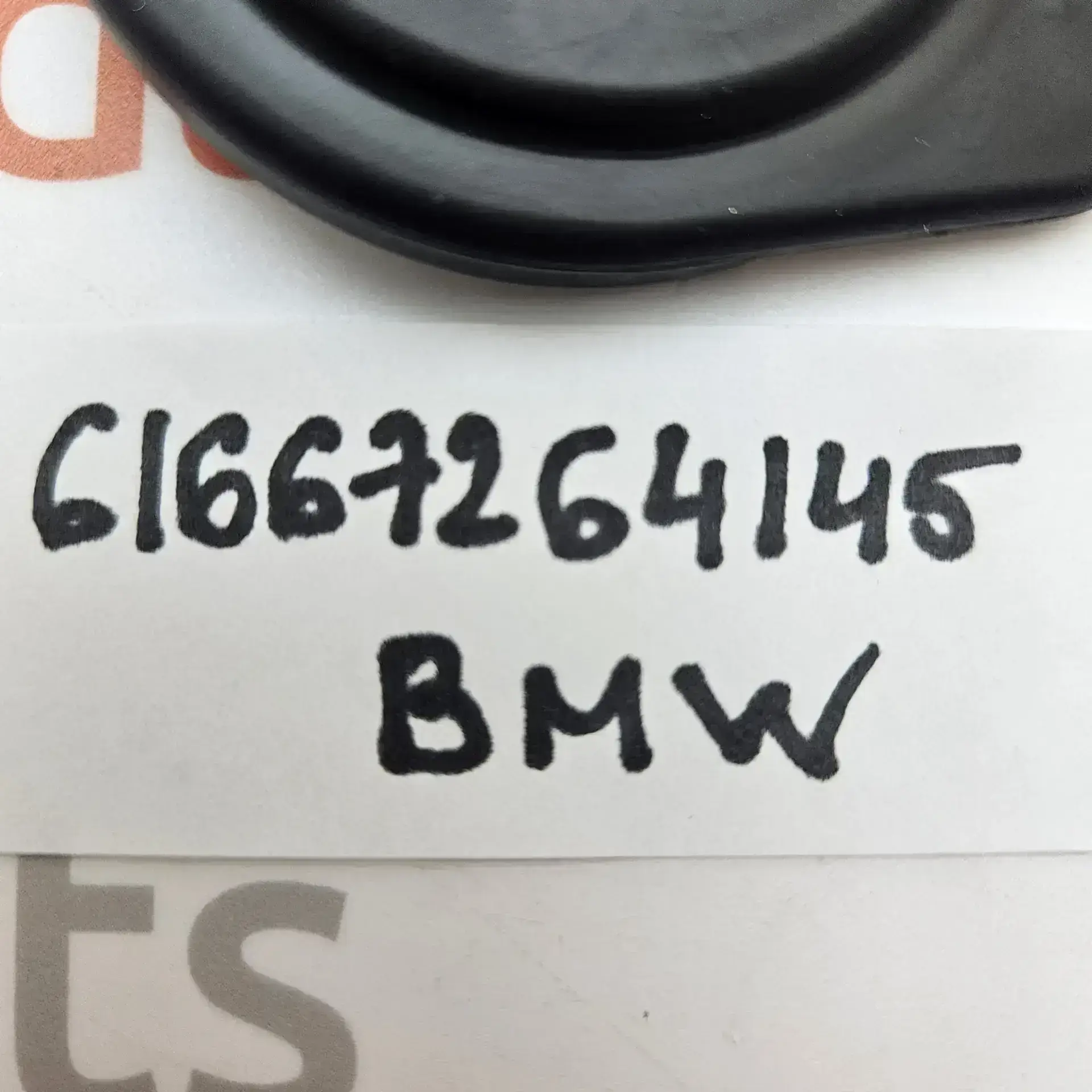 OEM BMW 61667264145 – Windshield cleaning container cover