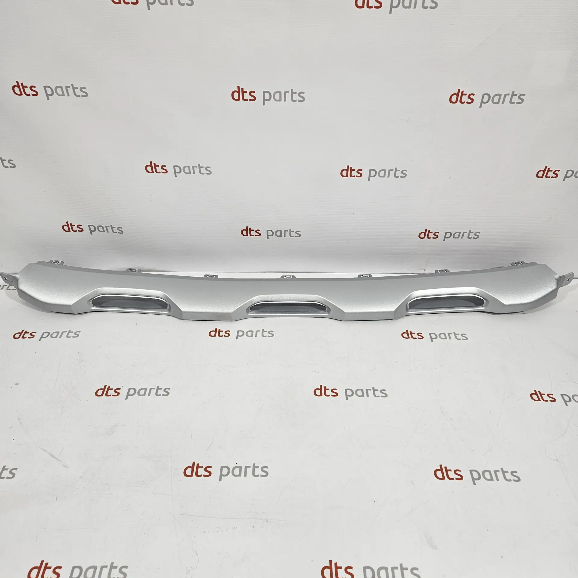 OEM Renault 620724935R – Front bumper lip