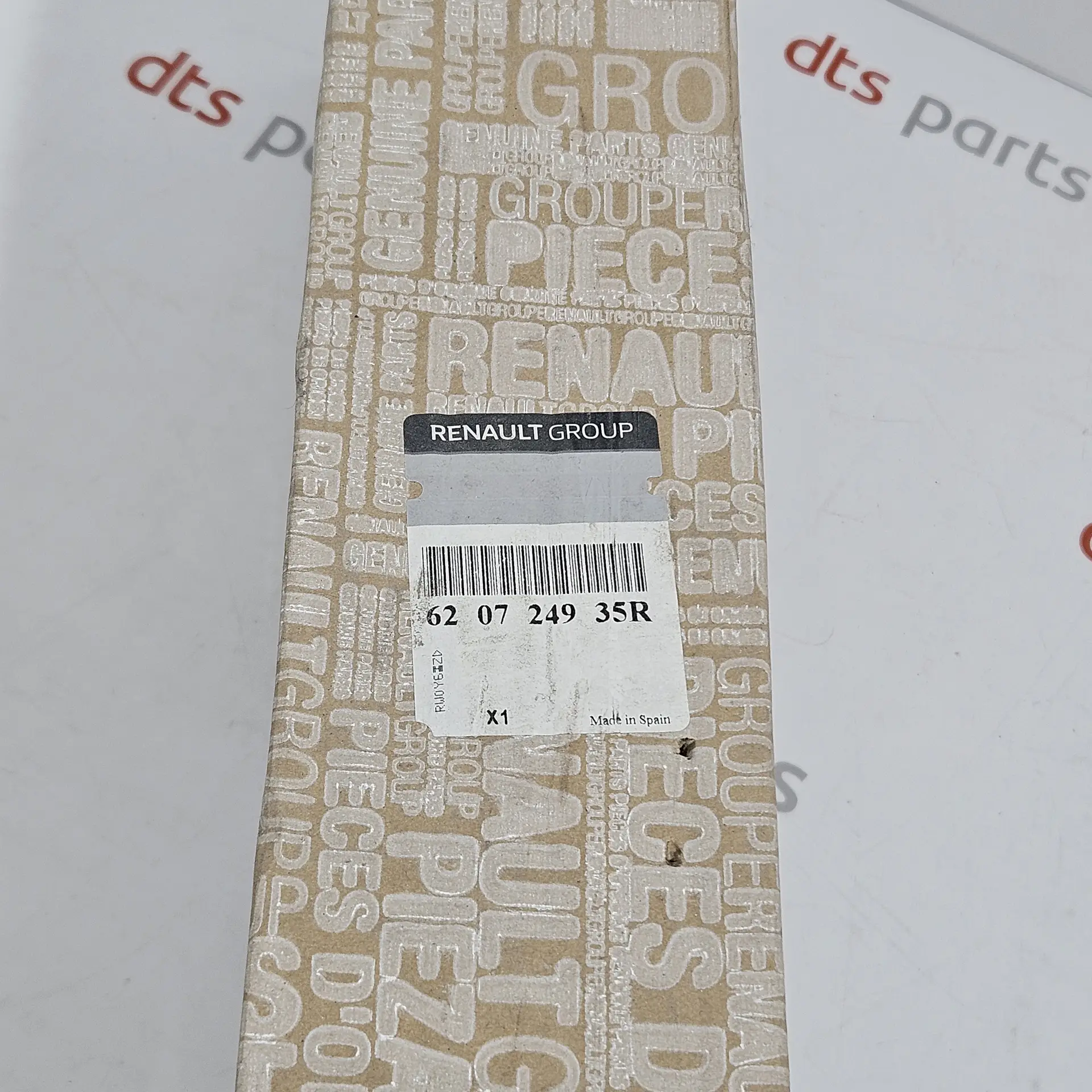 OEM Renault 620724935R – Front bumper lip
