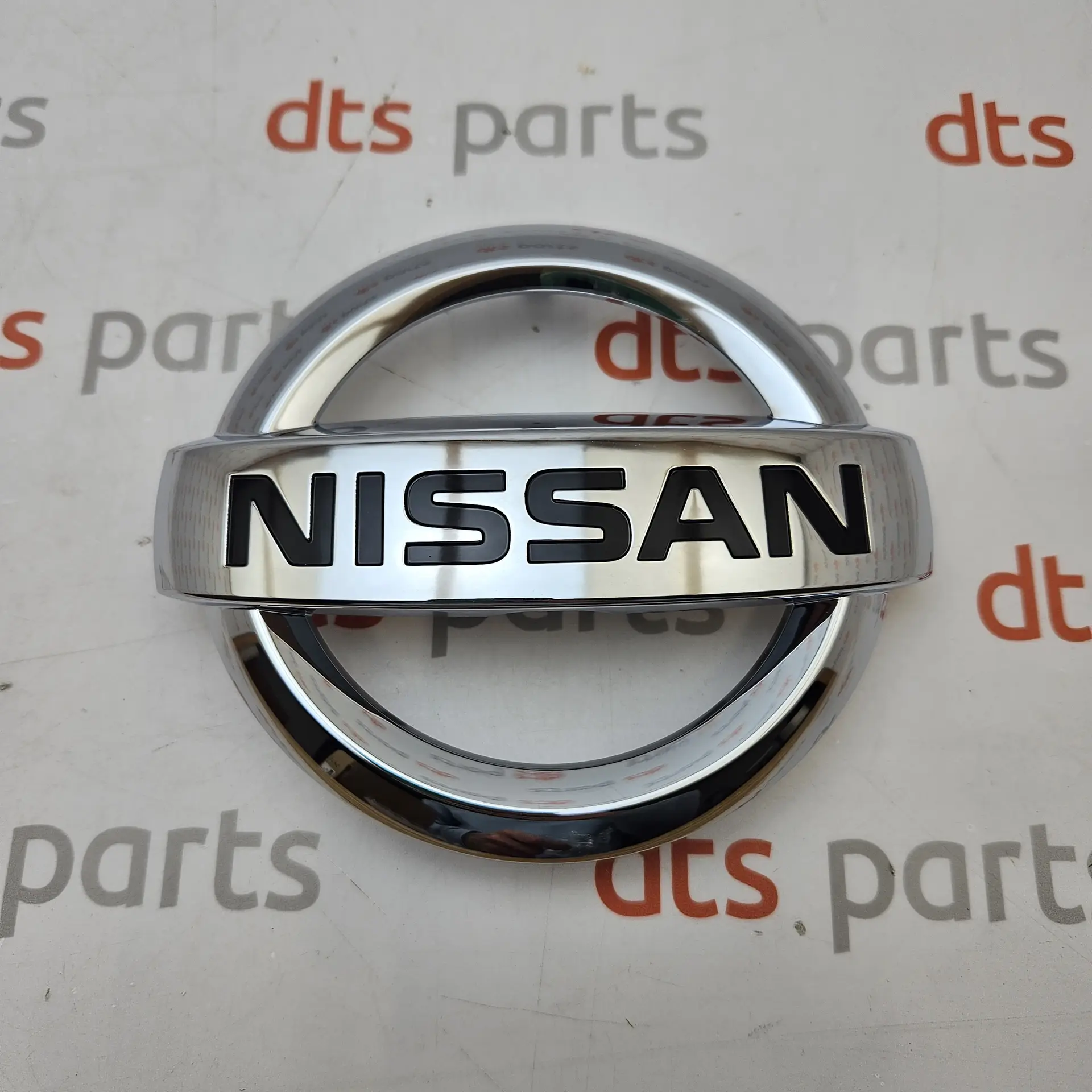 NISSAN 628903VA2A