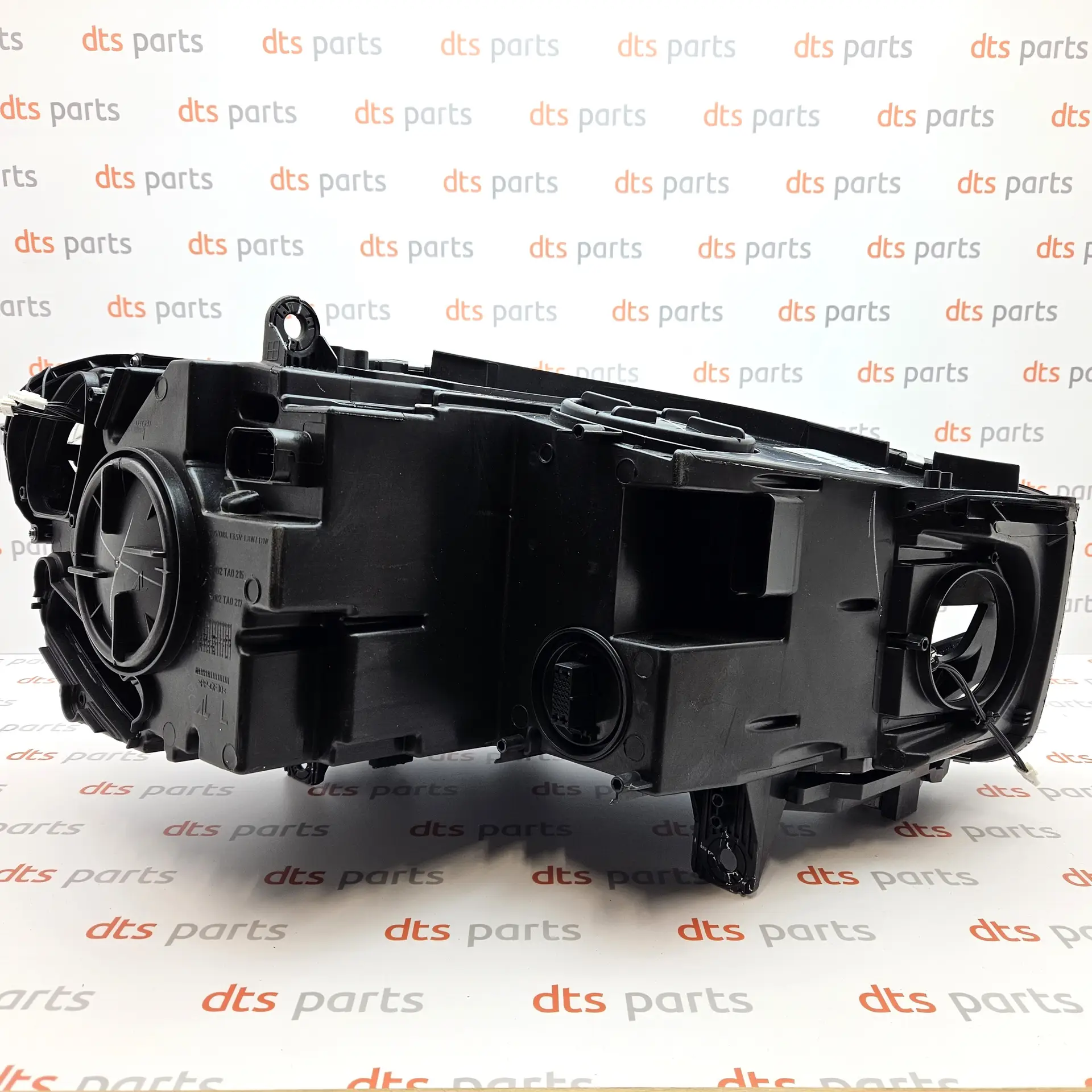 OEM BMW 63117381137 – Front left adaptive LED headlight