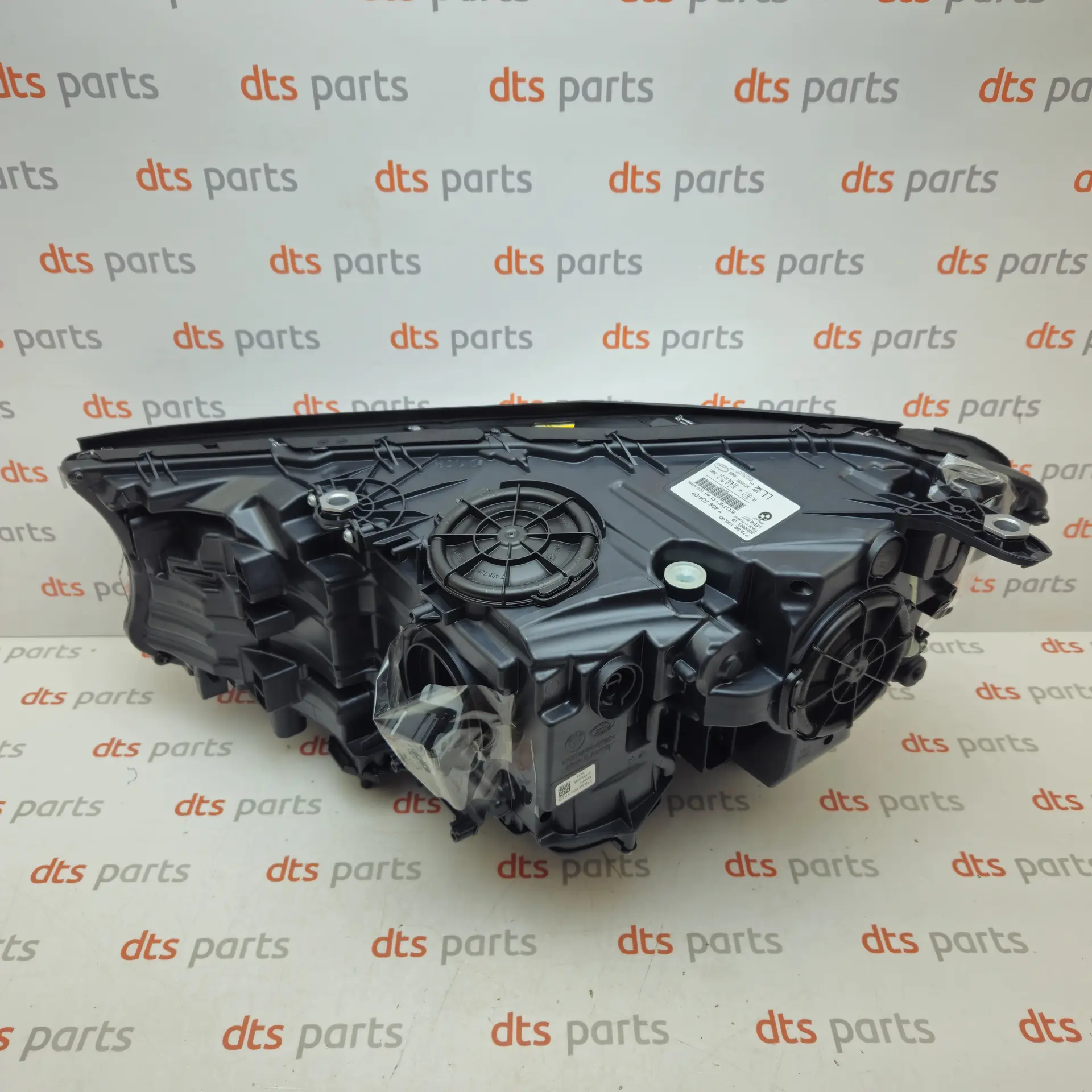 OEM BMW 63117408704 – Right front laser-LED adaptive headlight assembly