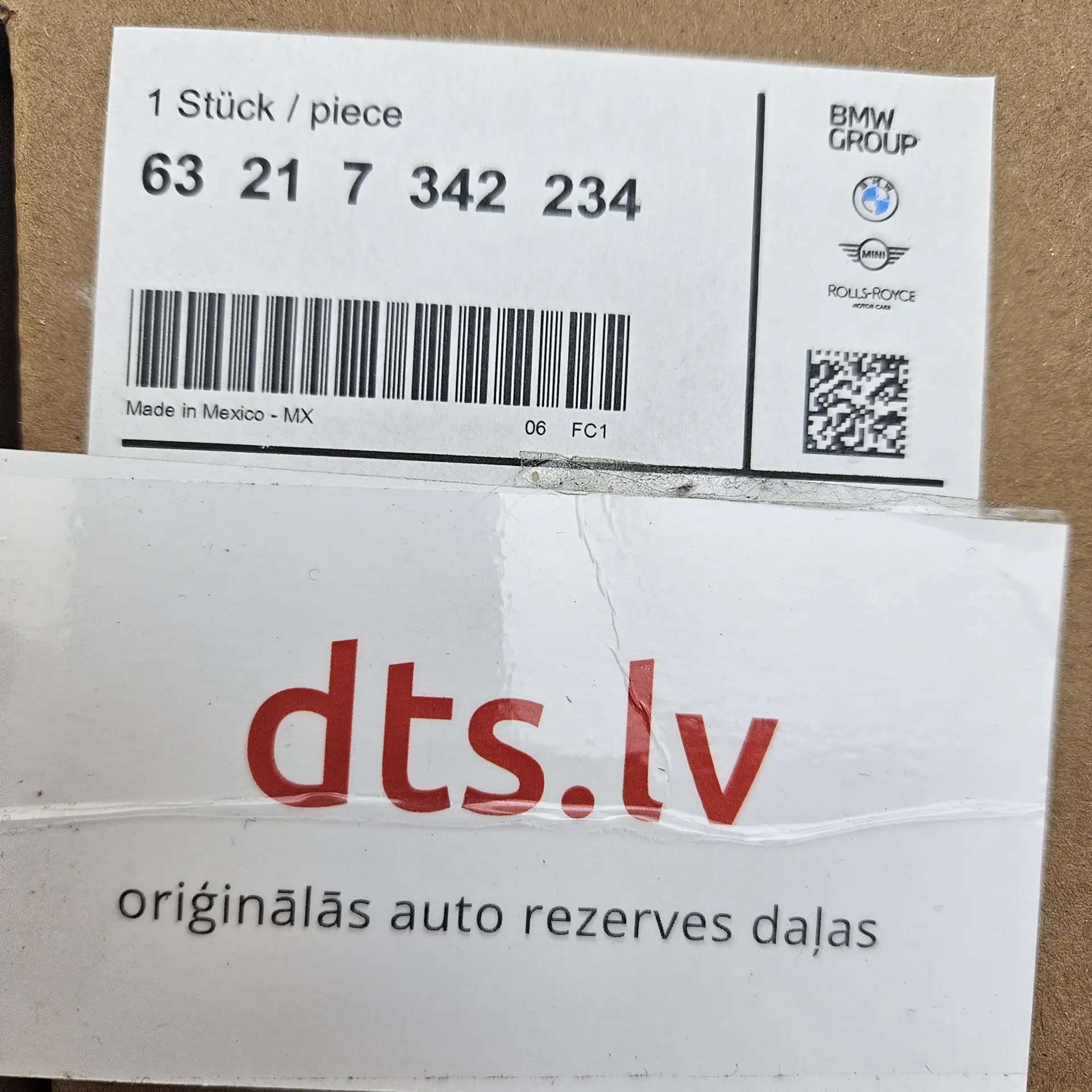 OEM BMW 63217342234 – Left trunk lid tail light finisher trim panel