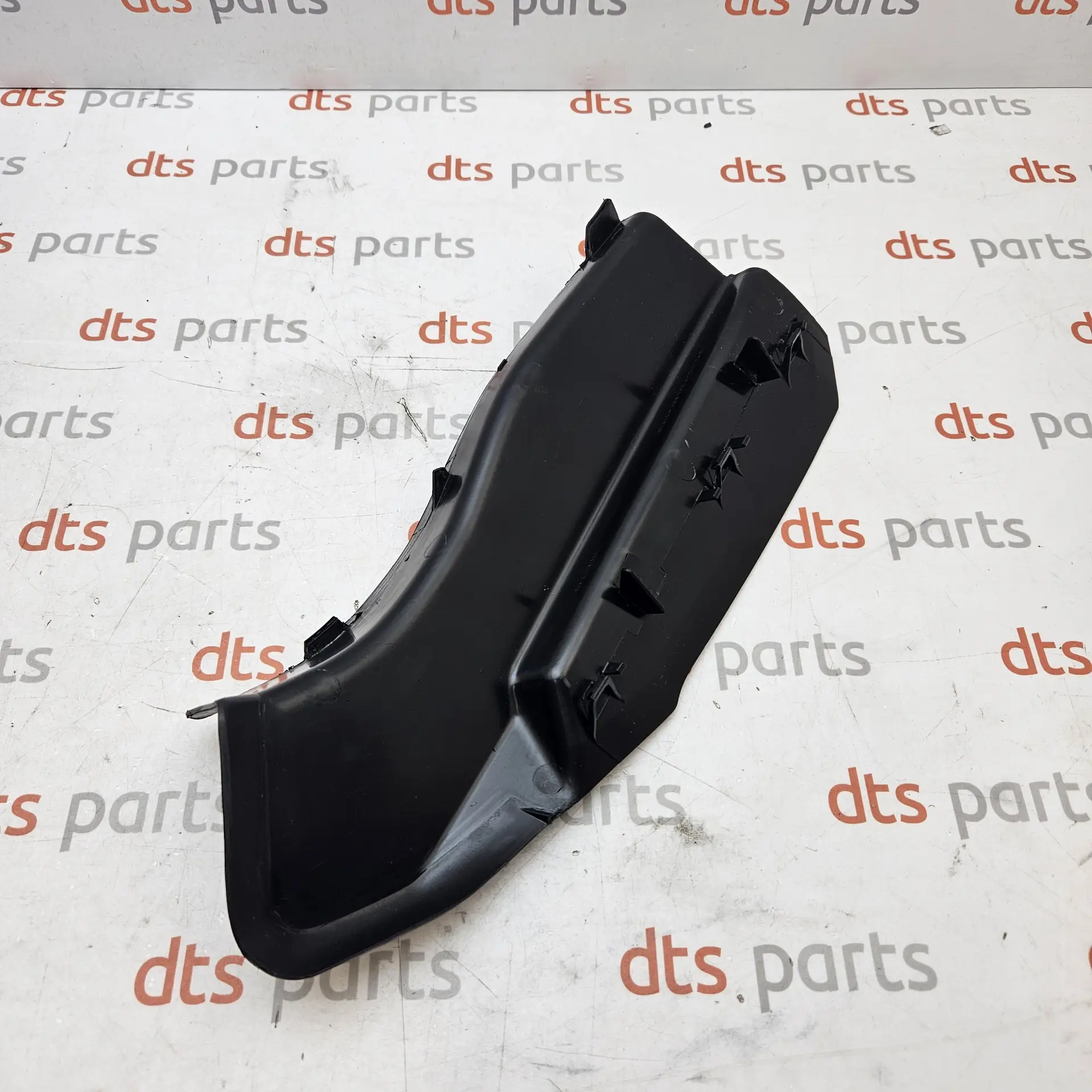 OEM BMW 63217342234 – Left trunk lid tail light finisher trim panel