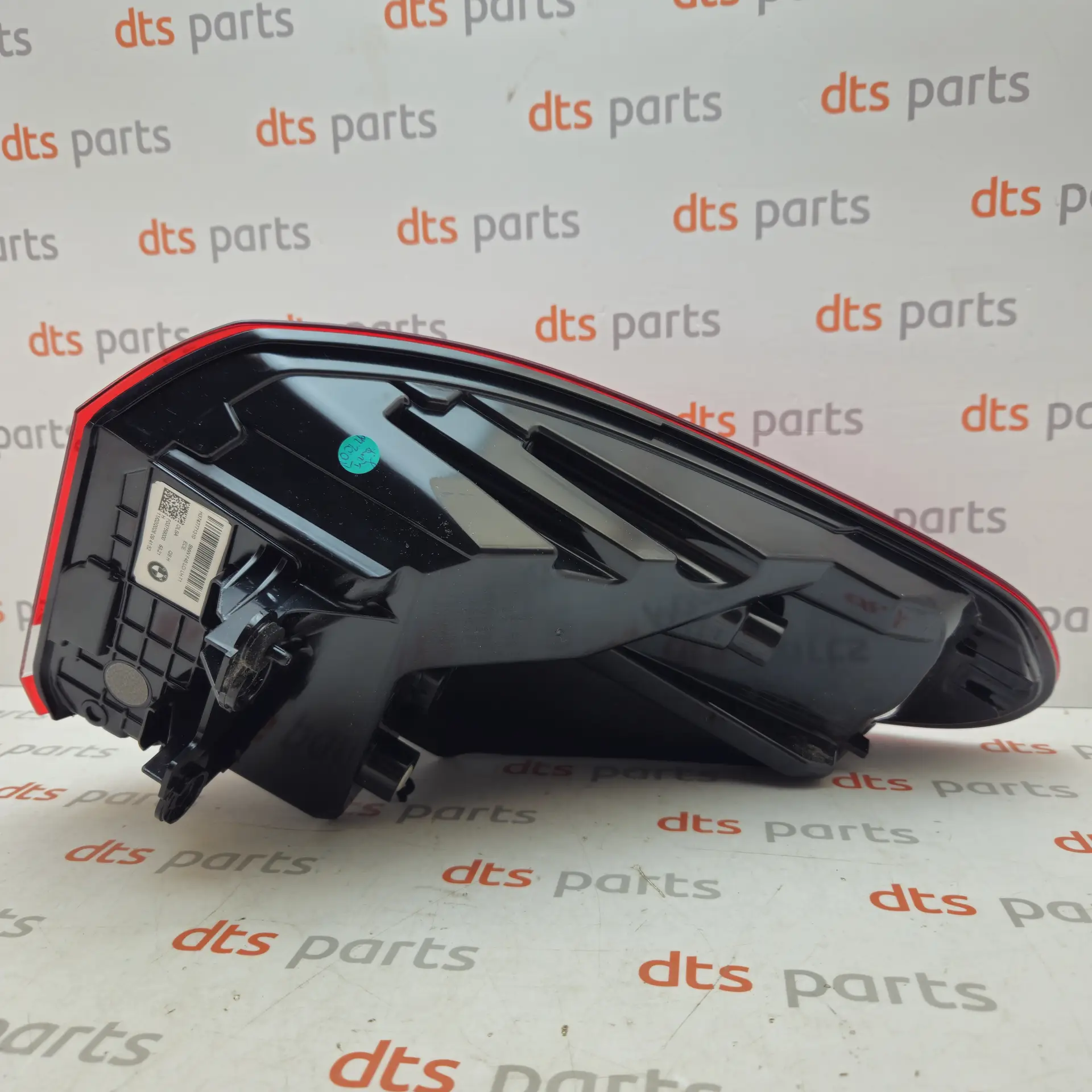 OEM BMW 63217477713 – Rear outer side panel LED tail light lamp assembly
