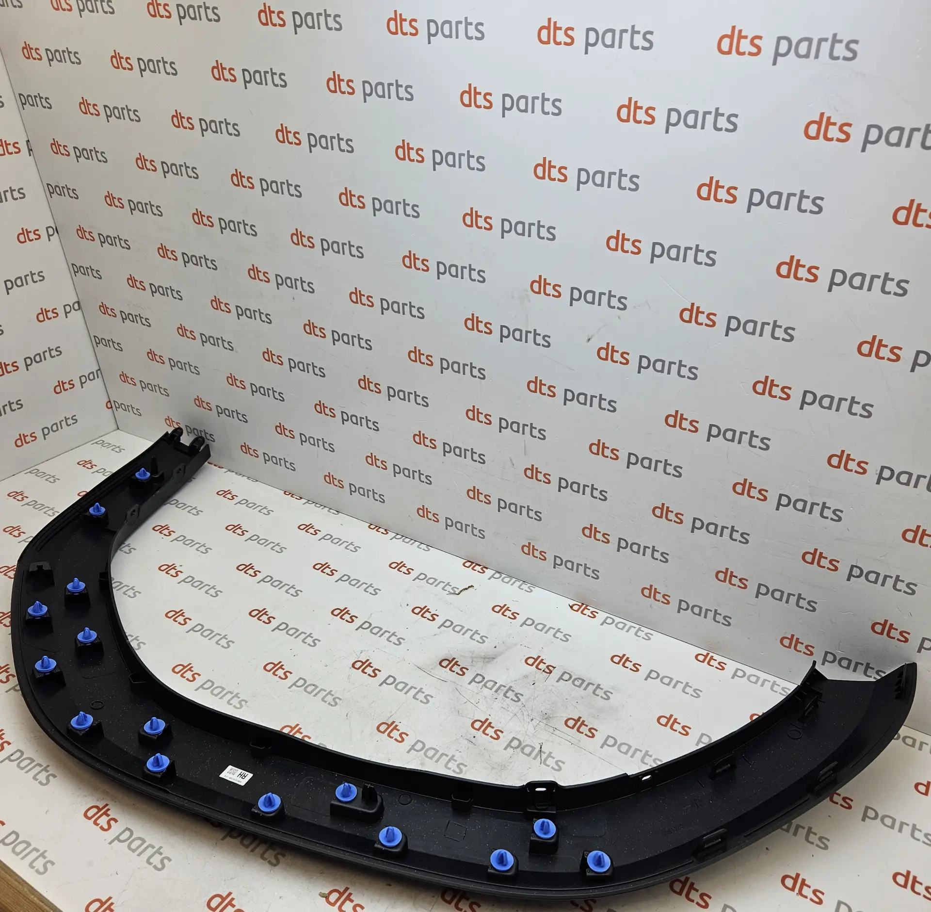 OEM Renault 638123372R – Front right fender arch trim molding